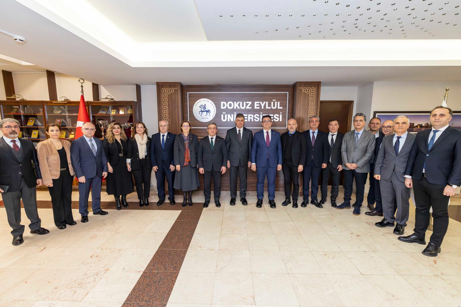 Photo 2025 12 26 19 04 12 7