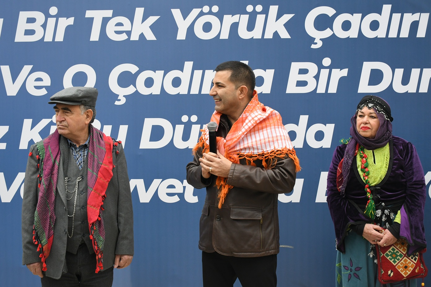 Başkan Hizmet Çadırı Basın (9)