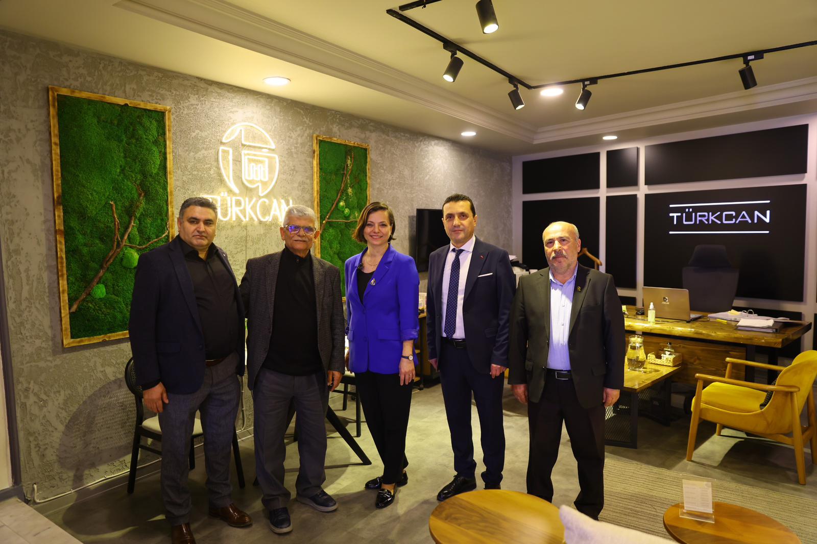 Başkan Kınay Mobilyacılar Odası Ve Esnaf Ziyareti (8)