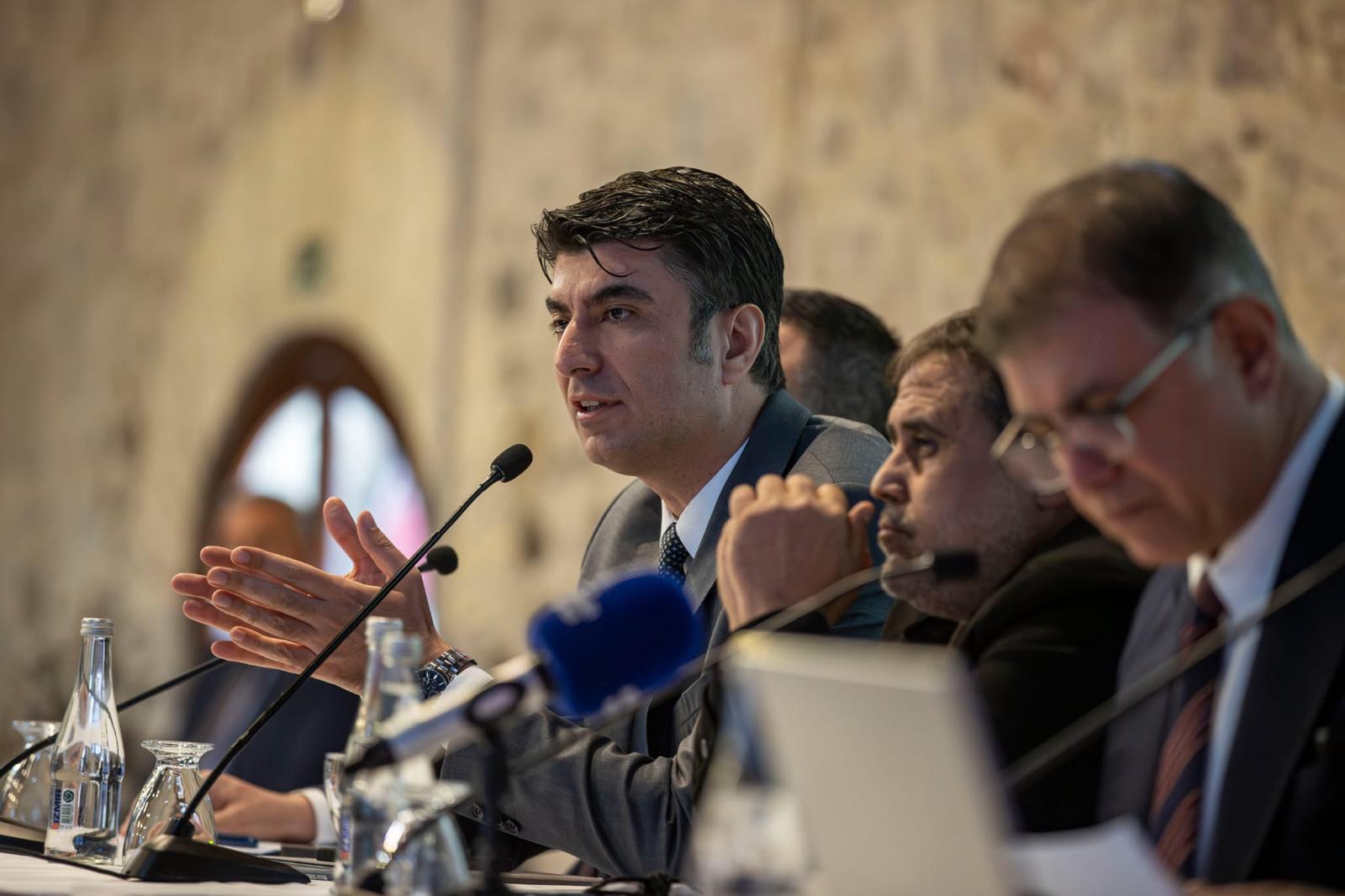 P H O T O 2026 01 05 21 39 37