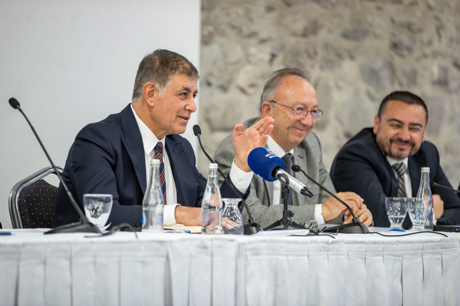 P H O T O 2026 01 05 21 39 38