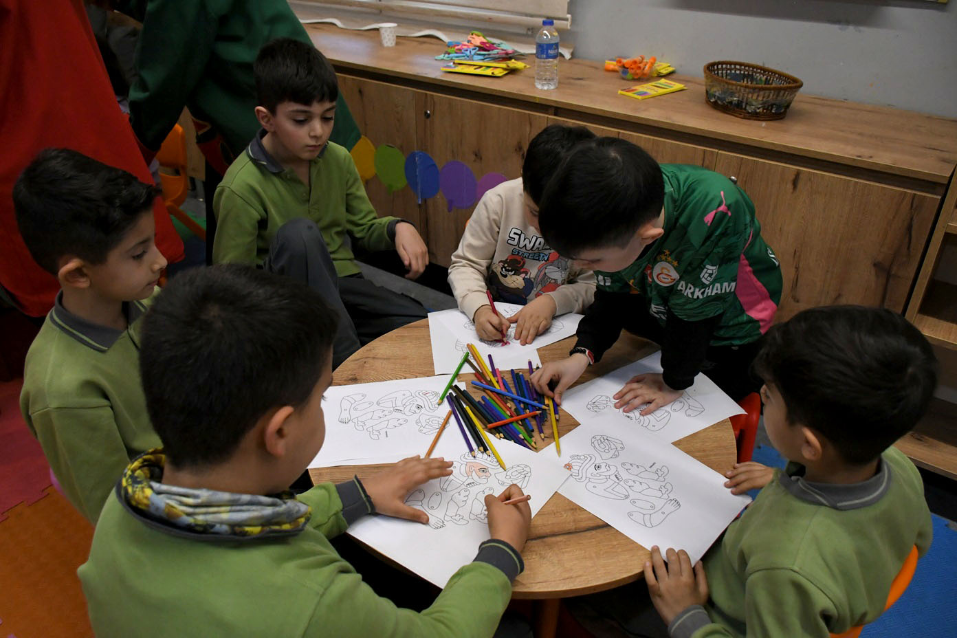 Gölge Oyunu Senligi (6)