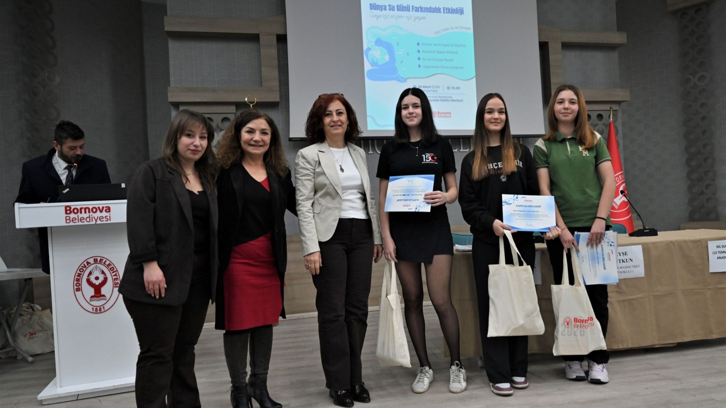 Bornova'dan "Su ve Cinsiyet" Temasıyla Geleceğe Mesaj