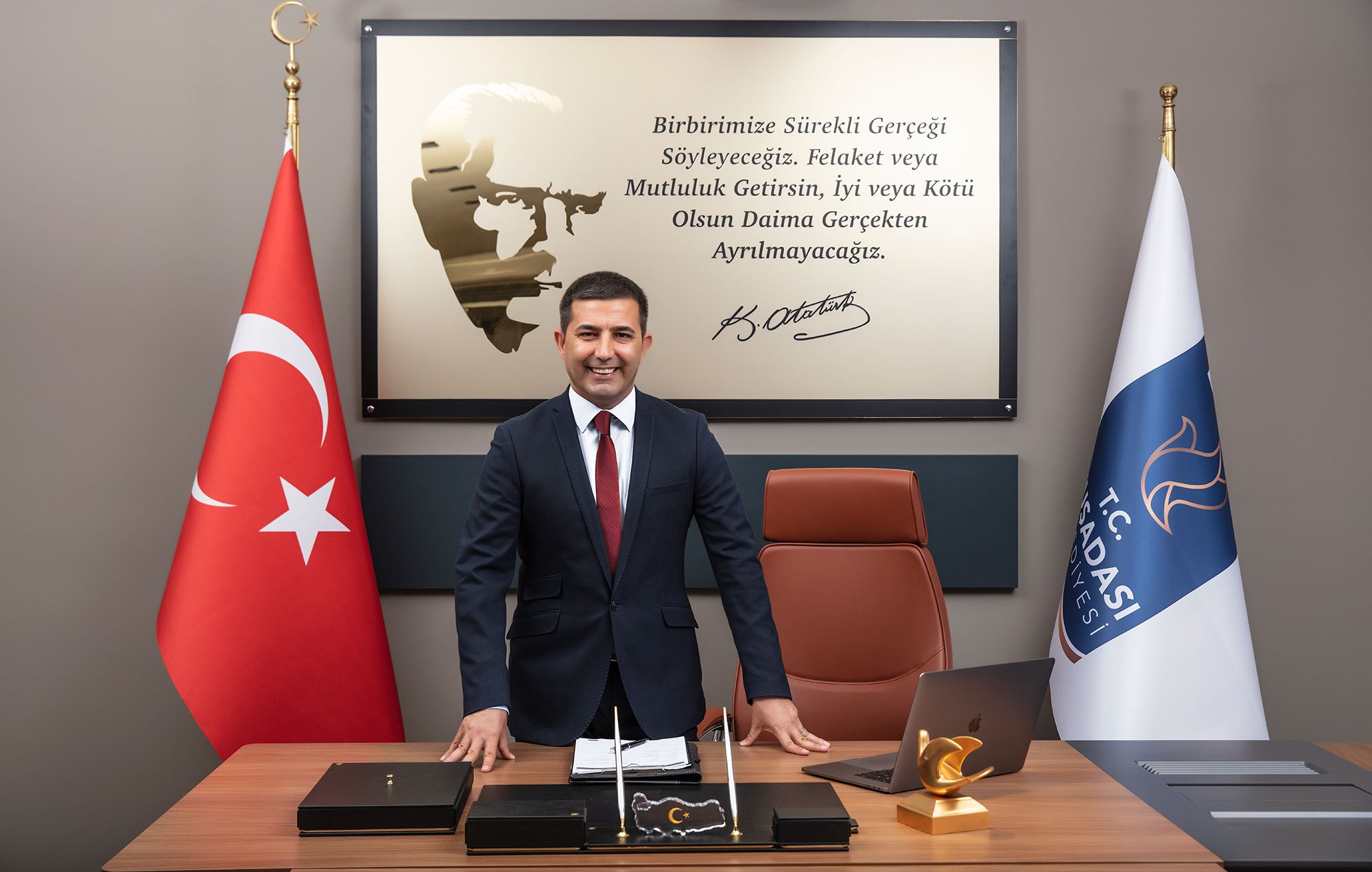 Kuşadası Belediye Başkanı Ömer Günel Görevden Uzaklaştırıldı