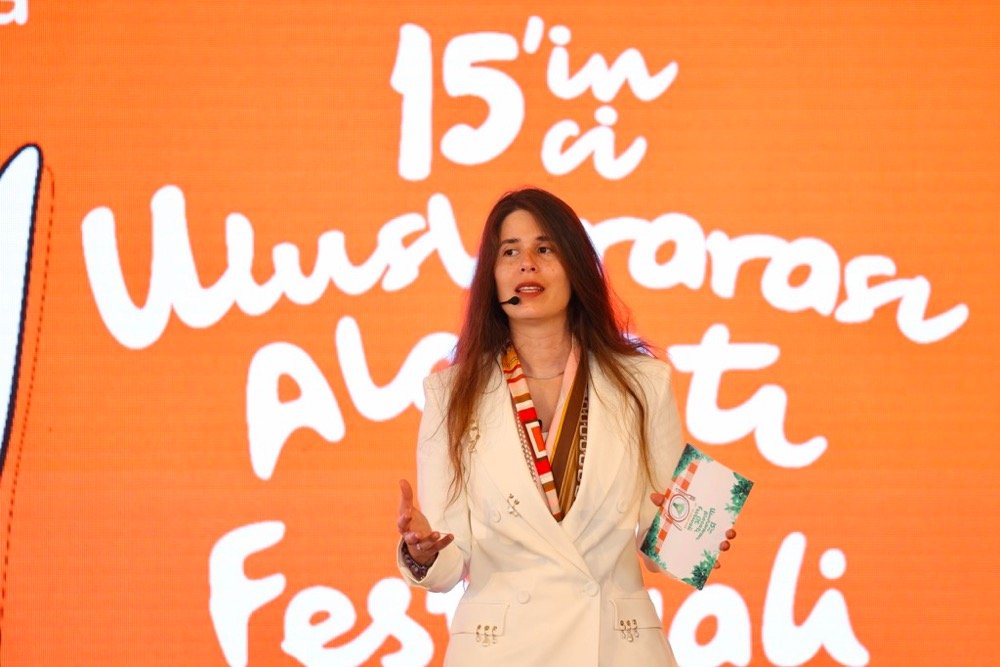 Başkan Denizli, 15. Uluslararası Alaçatı Ot Festivali’ni İstanbul Lansmanında Tanıttıphoto 2026 03 27 13 39 00