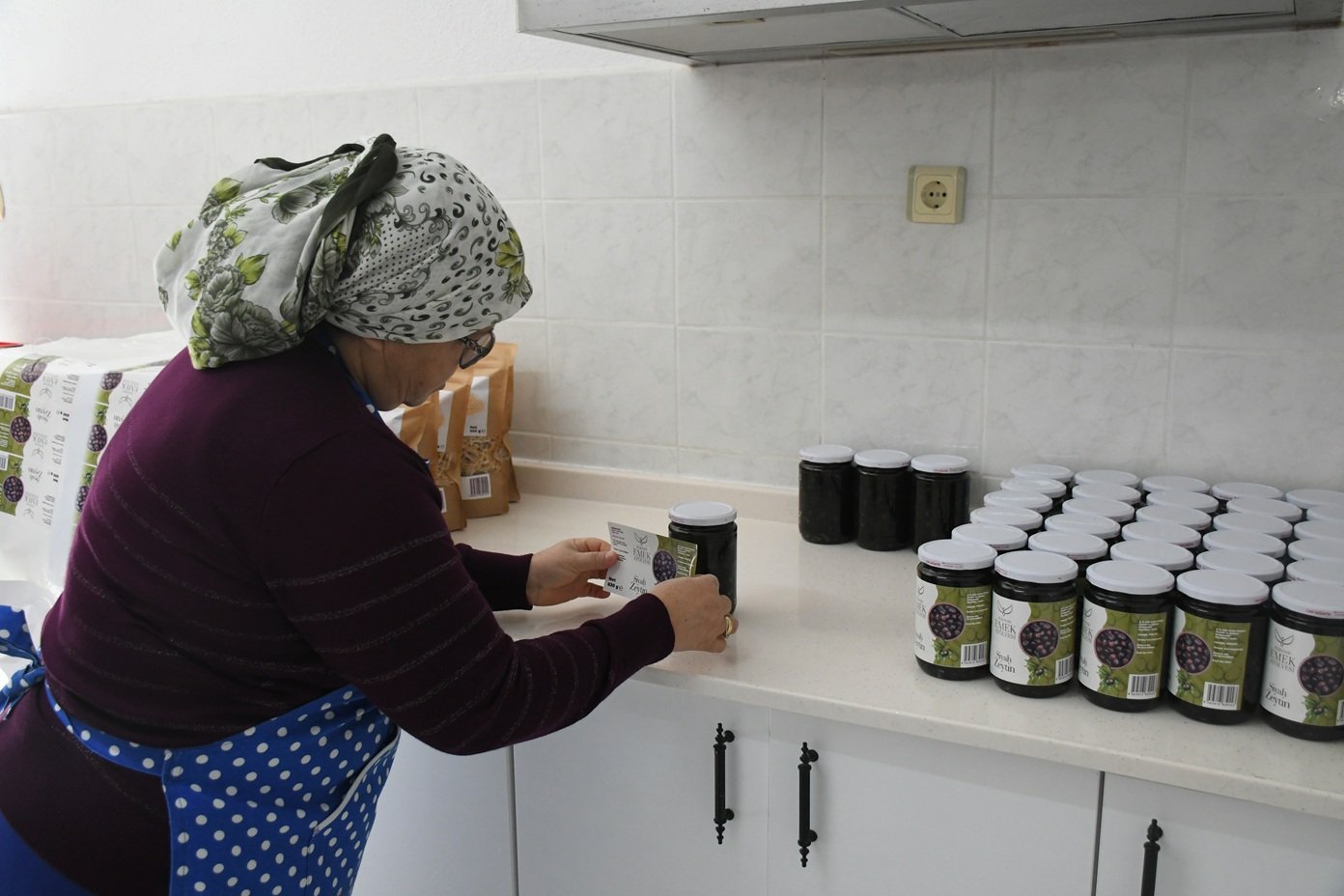 Emek Atölyesi Ürünleri Ada Market Raflarında (1)