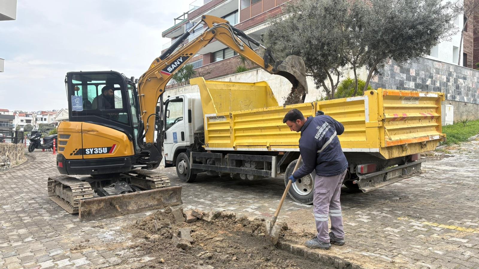 Fen Isleri Müdürlügü Yogun Mesai (2)