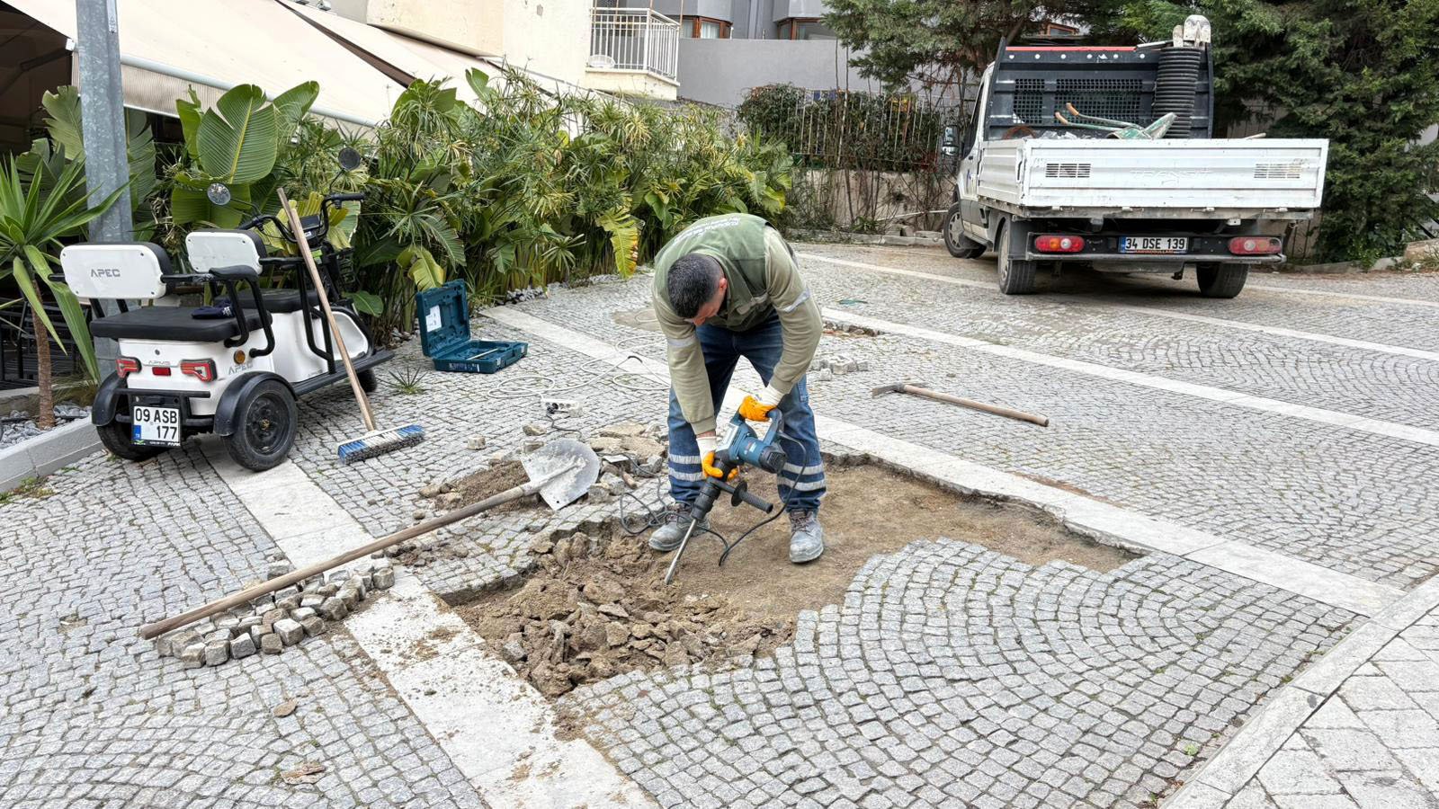 Fen Isleri Müdürlügü Yogun Mesai (3)