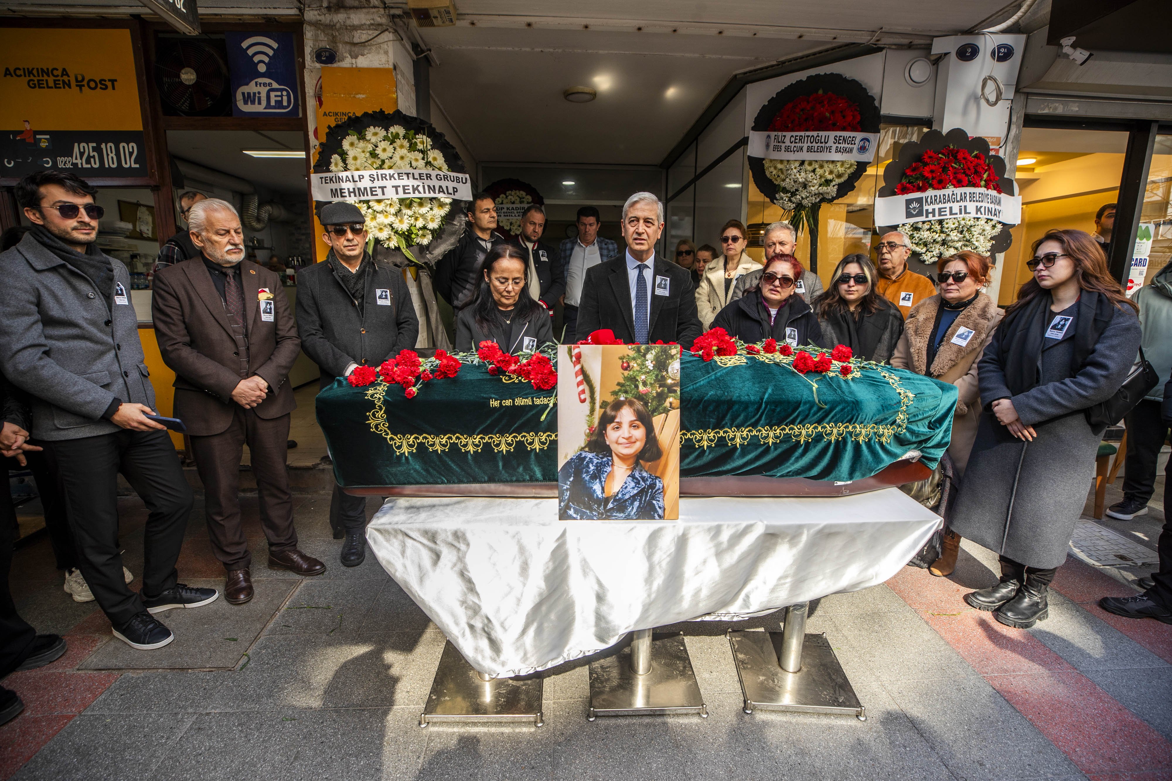 Genç Gazeteci Burcu Yanar Son Yolculuğuna Uğurlandı