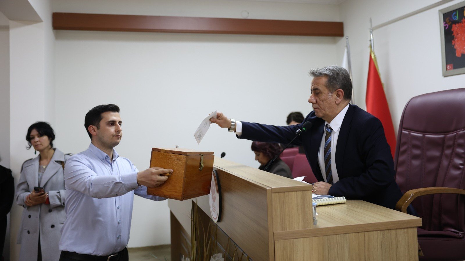 Efeler Belediyesi'nin 2025 Yılı Faaliyet Raporu Oy Birliğiyle Onaylandı