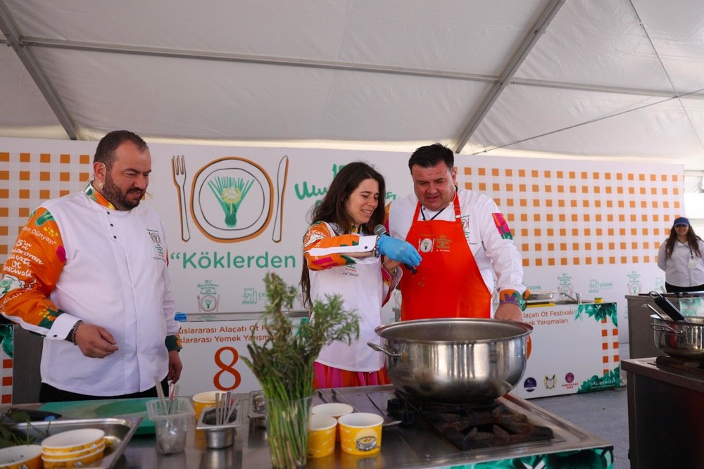 15. Uluslararası Alaçatı Ot Festivali Yüz Binlerce Kişiyi Ağırladıphoto 2026 04 27 10 11 59 3