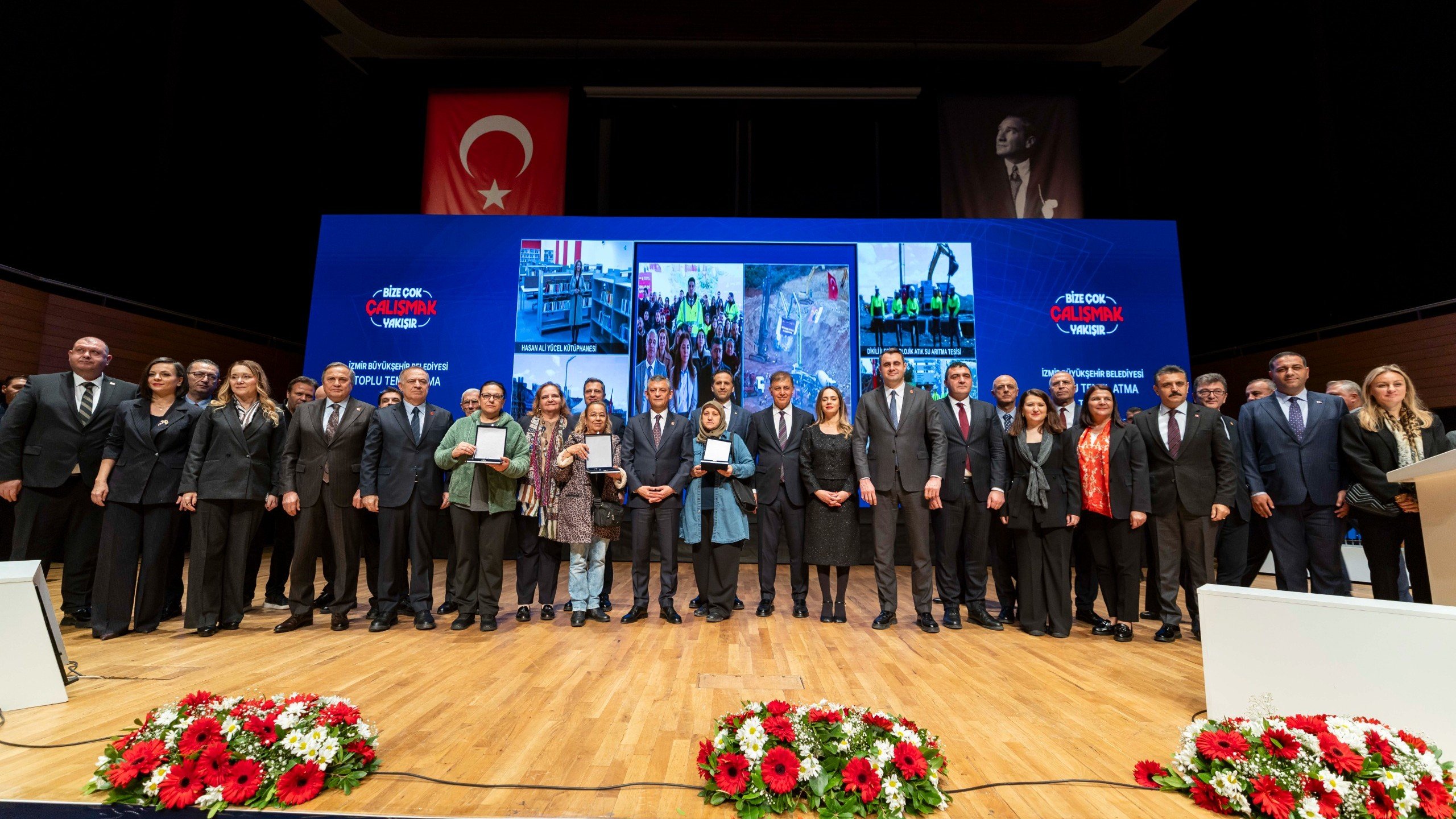 İzmir'de Toplu Açılış, Temel Atma ve Anahtar Teslim Töreni