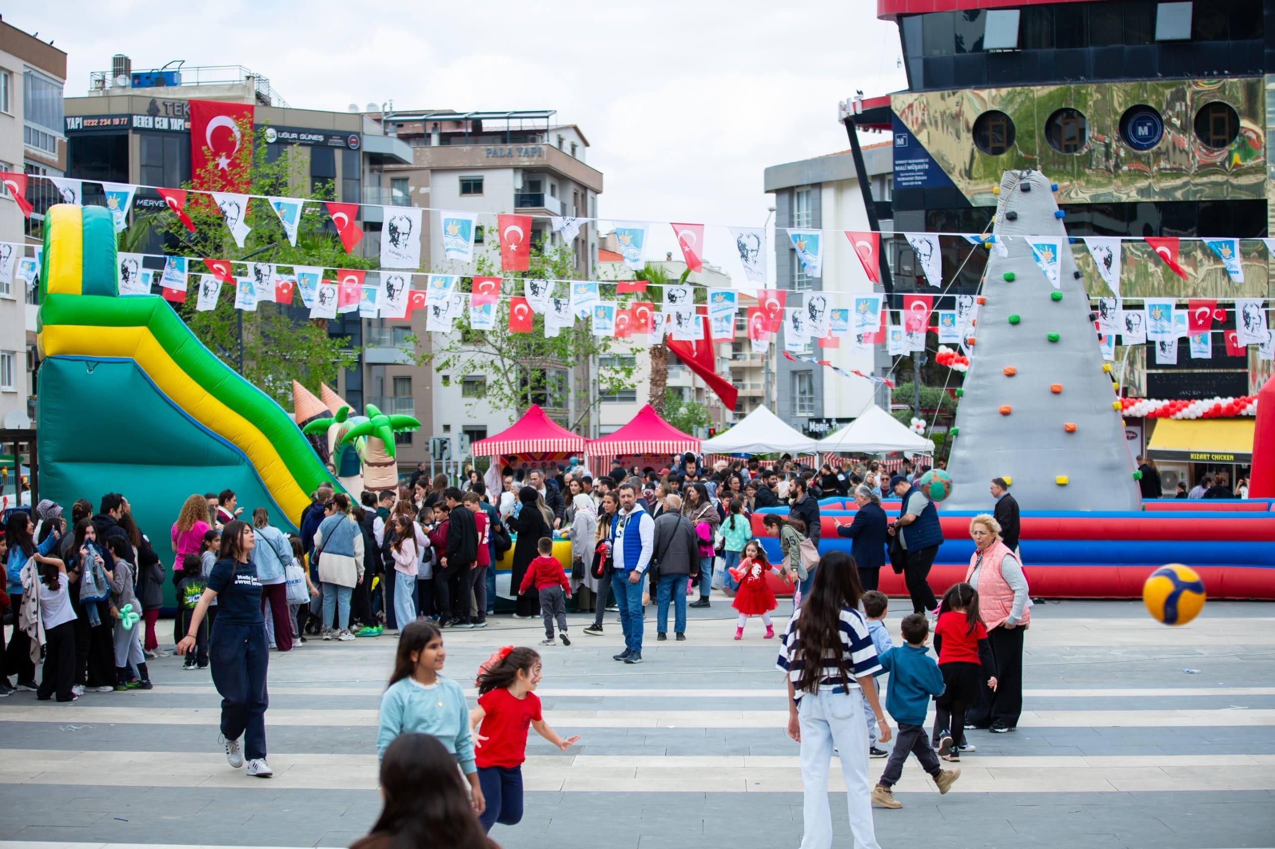 23 Nisan Narlıdere (5)