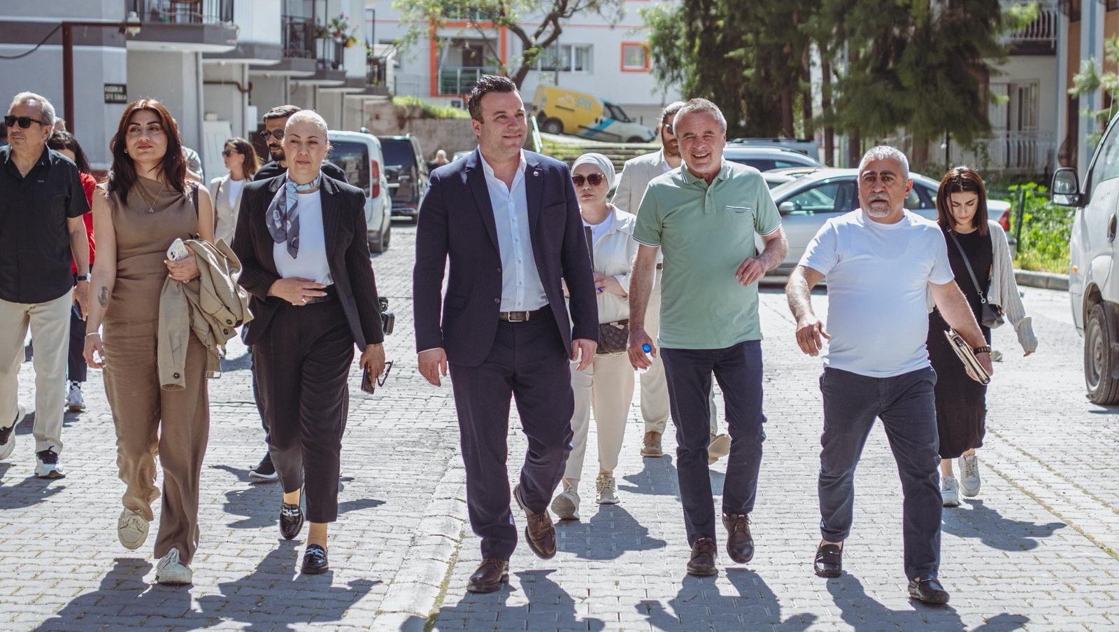 Başkan Vekili Tahsin Demirtaş İkiçeşmelik Mahalle Komisyonu Toplantısı (3)