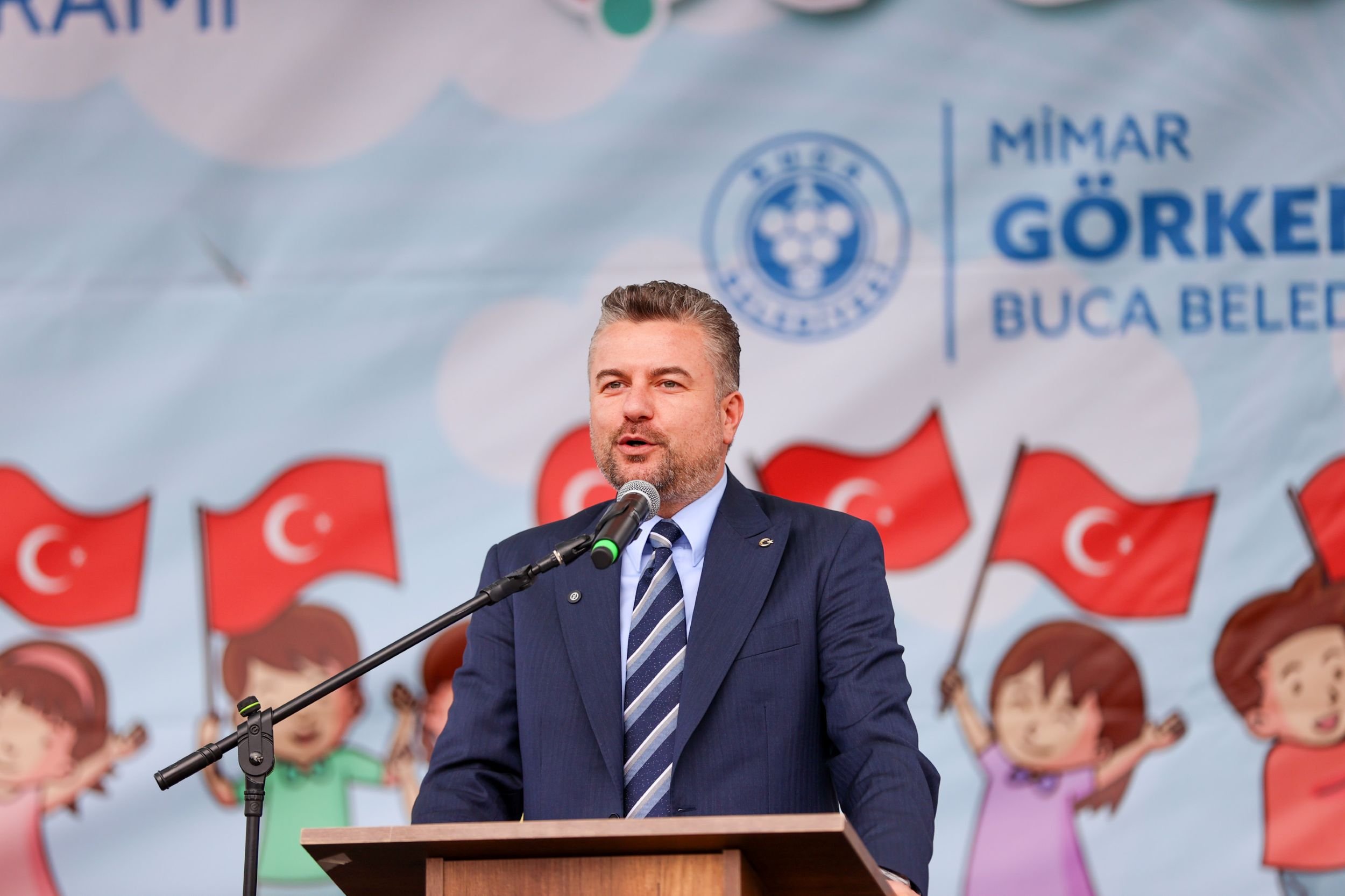 Buca 23Nisan Kortej4