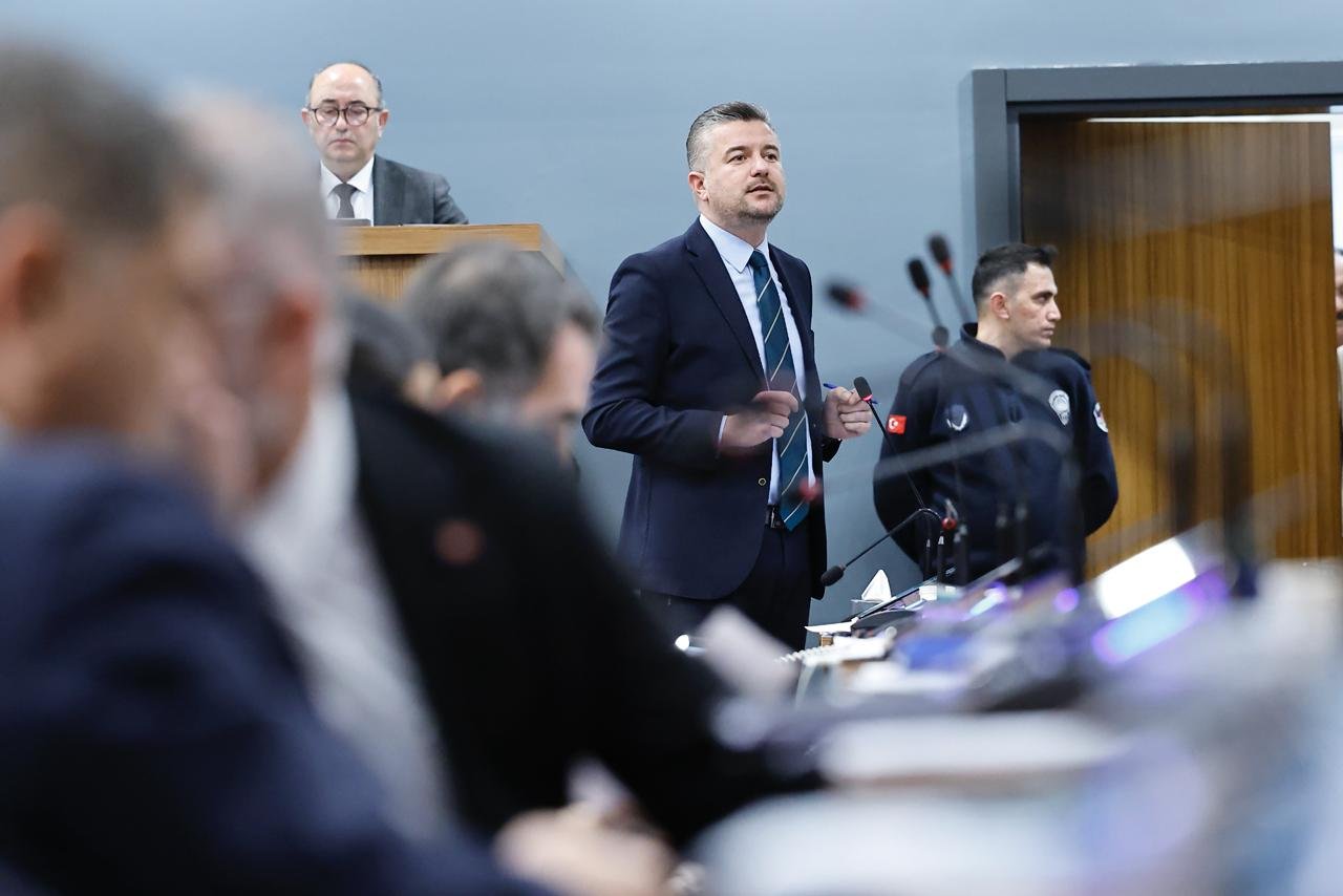 Buca Belediye Başkanı Görkem Duman Meclis 03