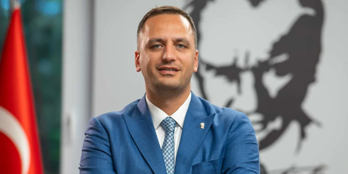 Bornova Belediye Başkanı Ömer Eşki Gözaltına Alındı