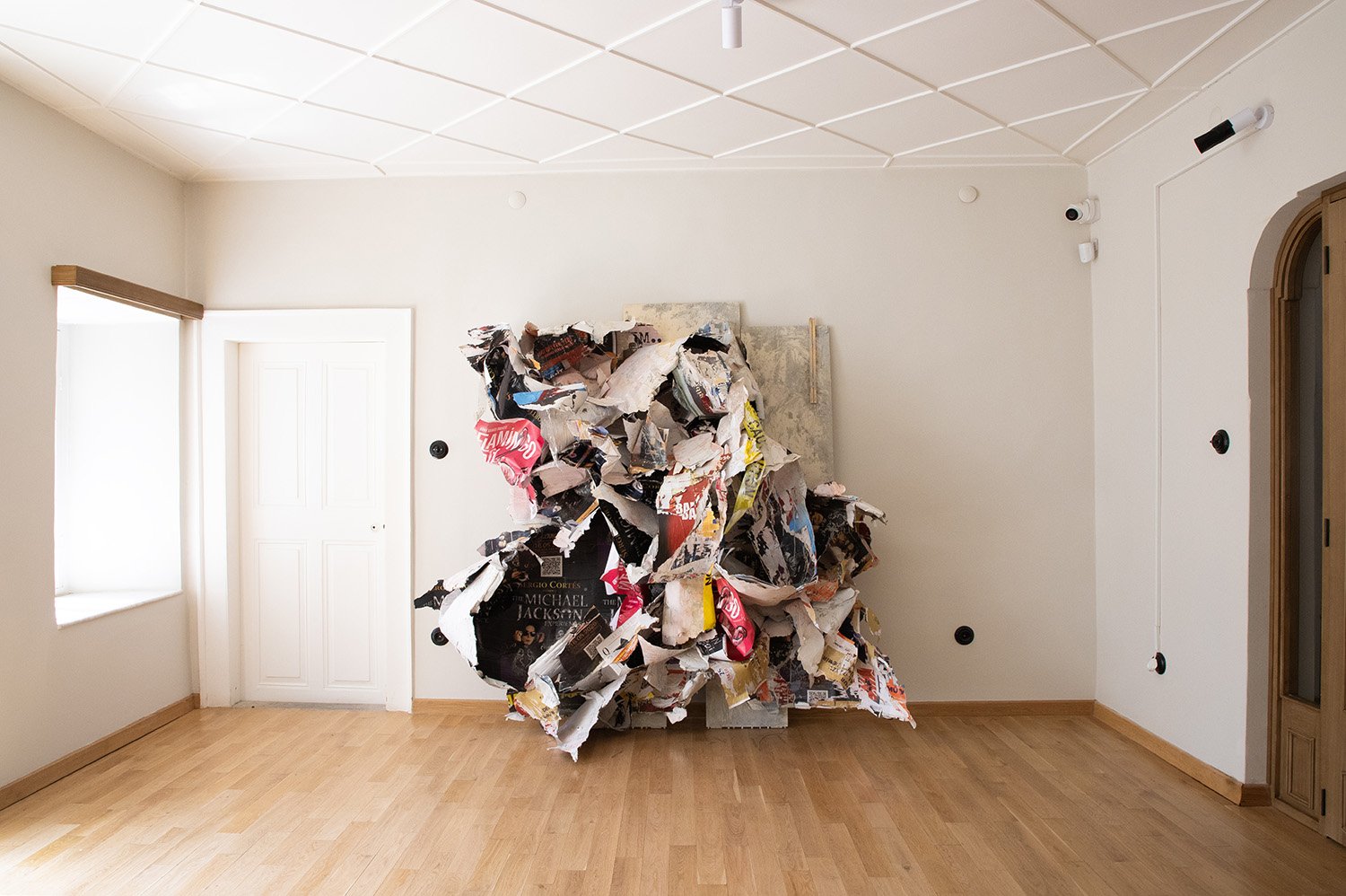 Joachim Romain Street Caution