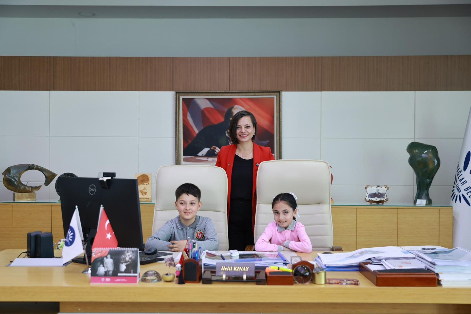 Karabağlar 23 Nisan (2) Hüseyin Akdağ İlkokulu Öğrencileri