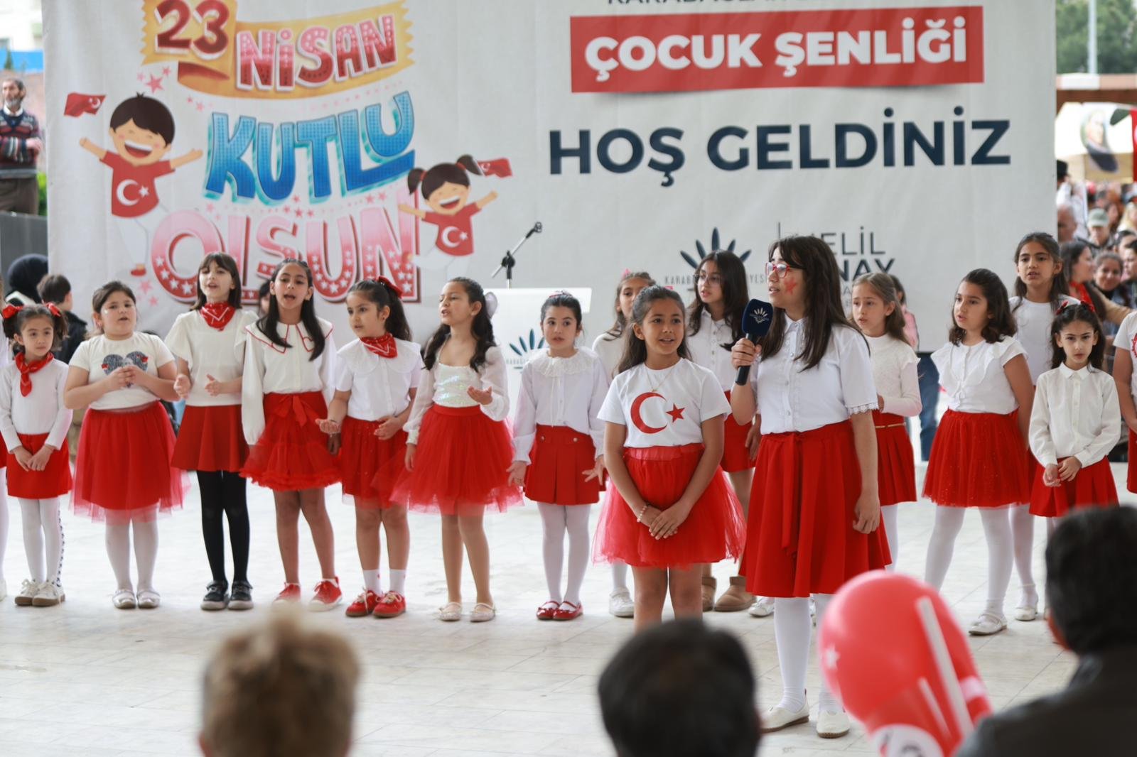 Karabağlar Belediyesi 23 Nisan Şenliği (8)