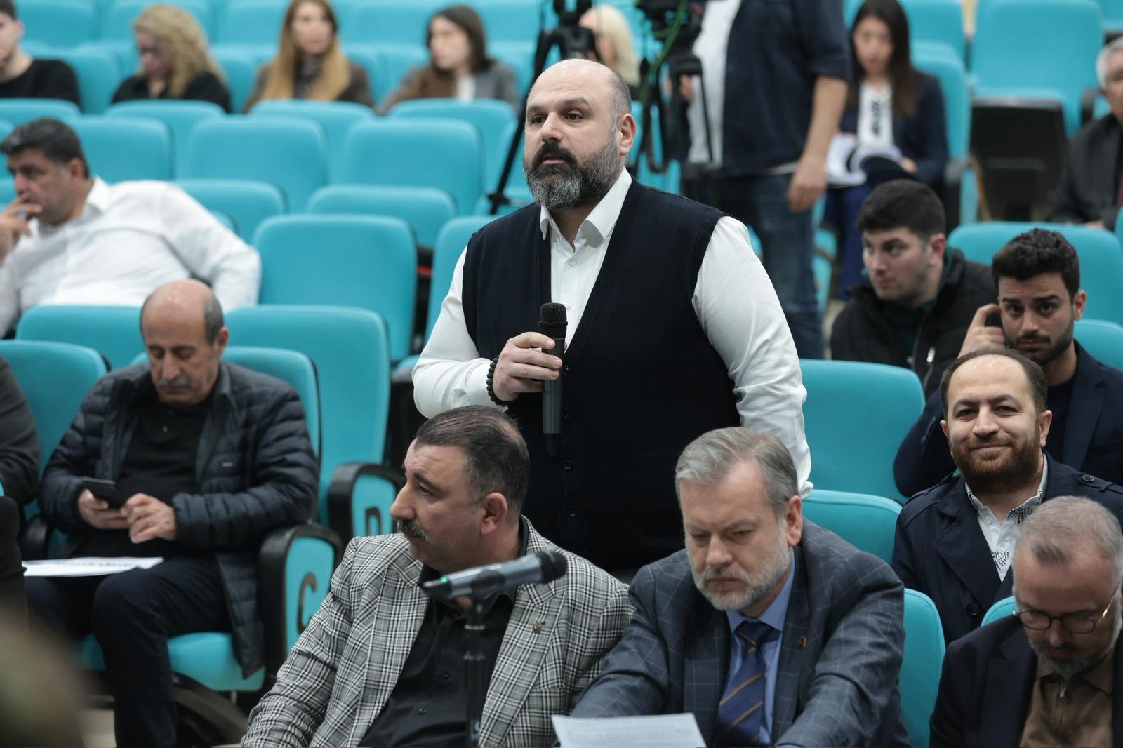 Konak’ın 2025 Yılı Faaliyet Raporu Kabul Edildi (2)