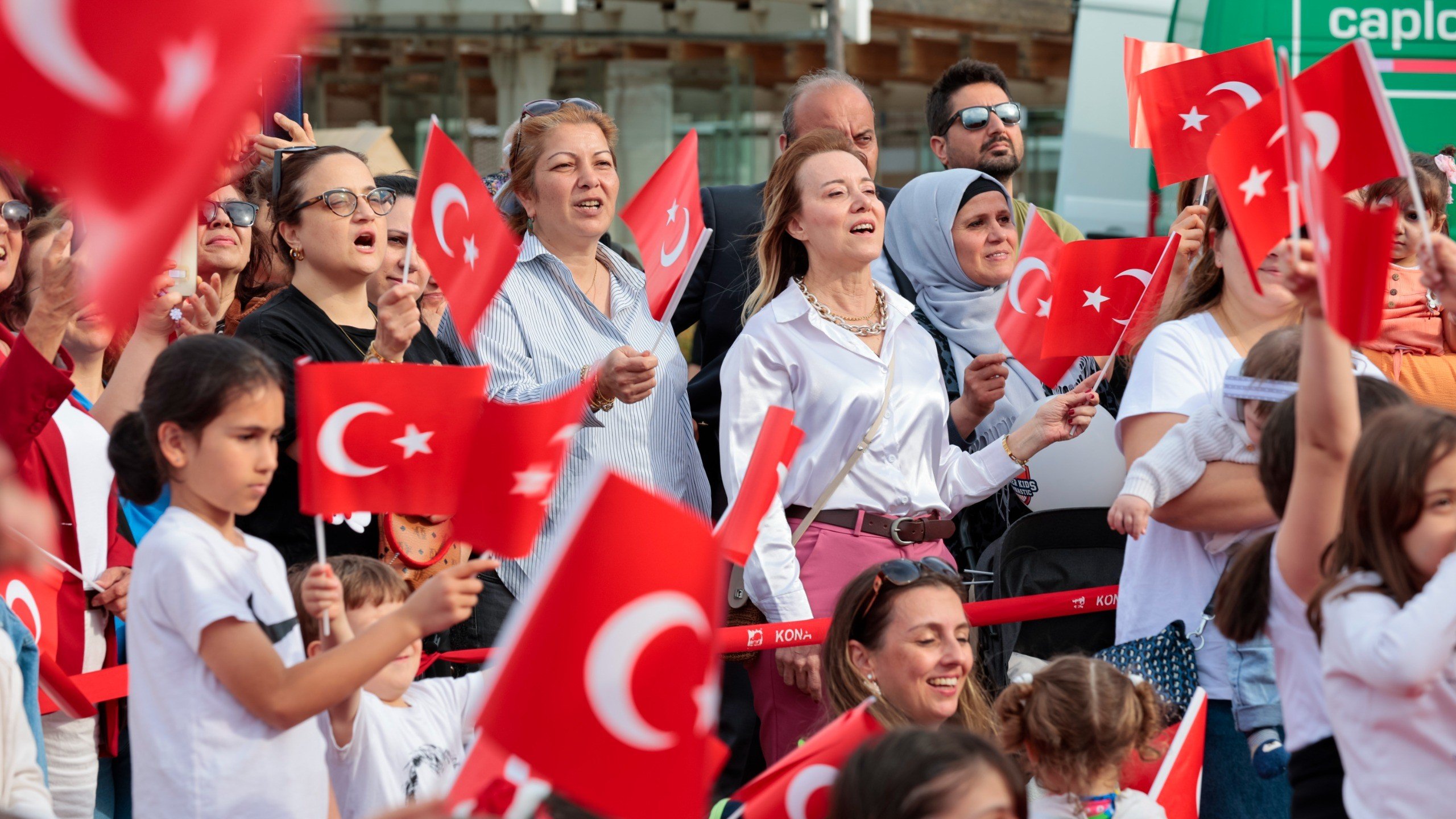 Konak'ta 23 Nisan Coşkusu Karantina Meydanı'nda Yaşanacak