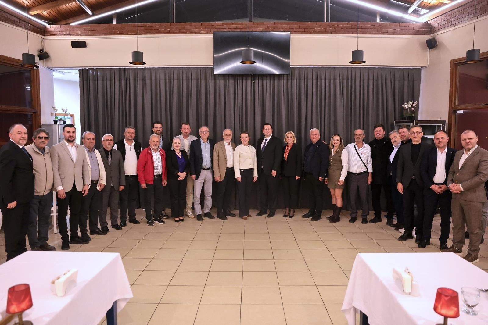 Konak’ta Makedonya Rüzgarı Esti Başkan Mutlu, Enes İbrahim Ve Heyetini Ağırladı (3)