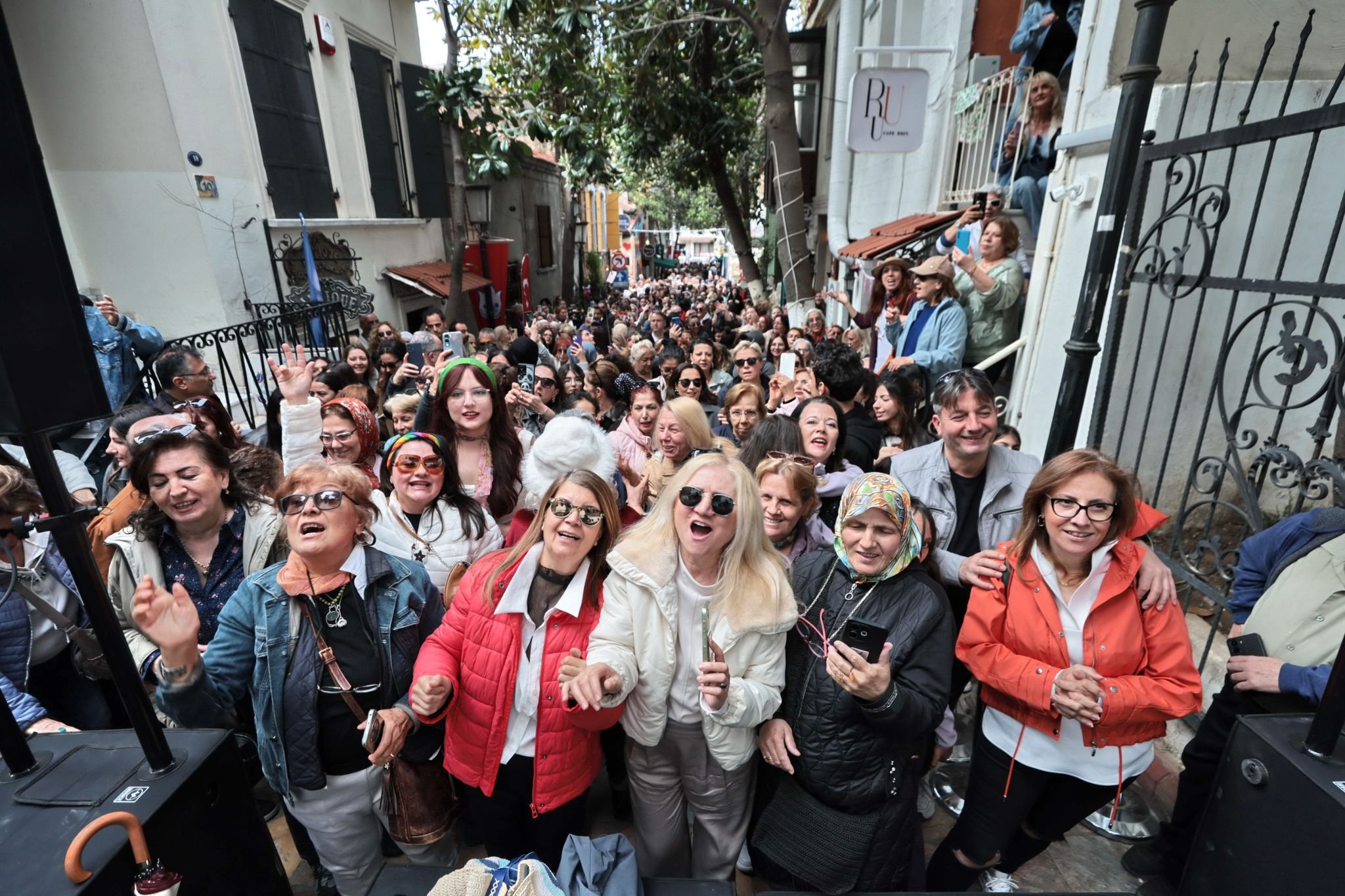 Konak’tan Dario Moreno Için Unutulmaz Şenlik İzmirliler Akın Etti (4)