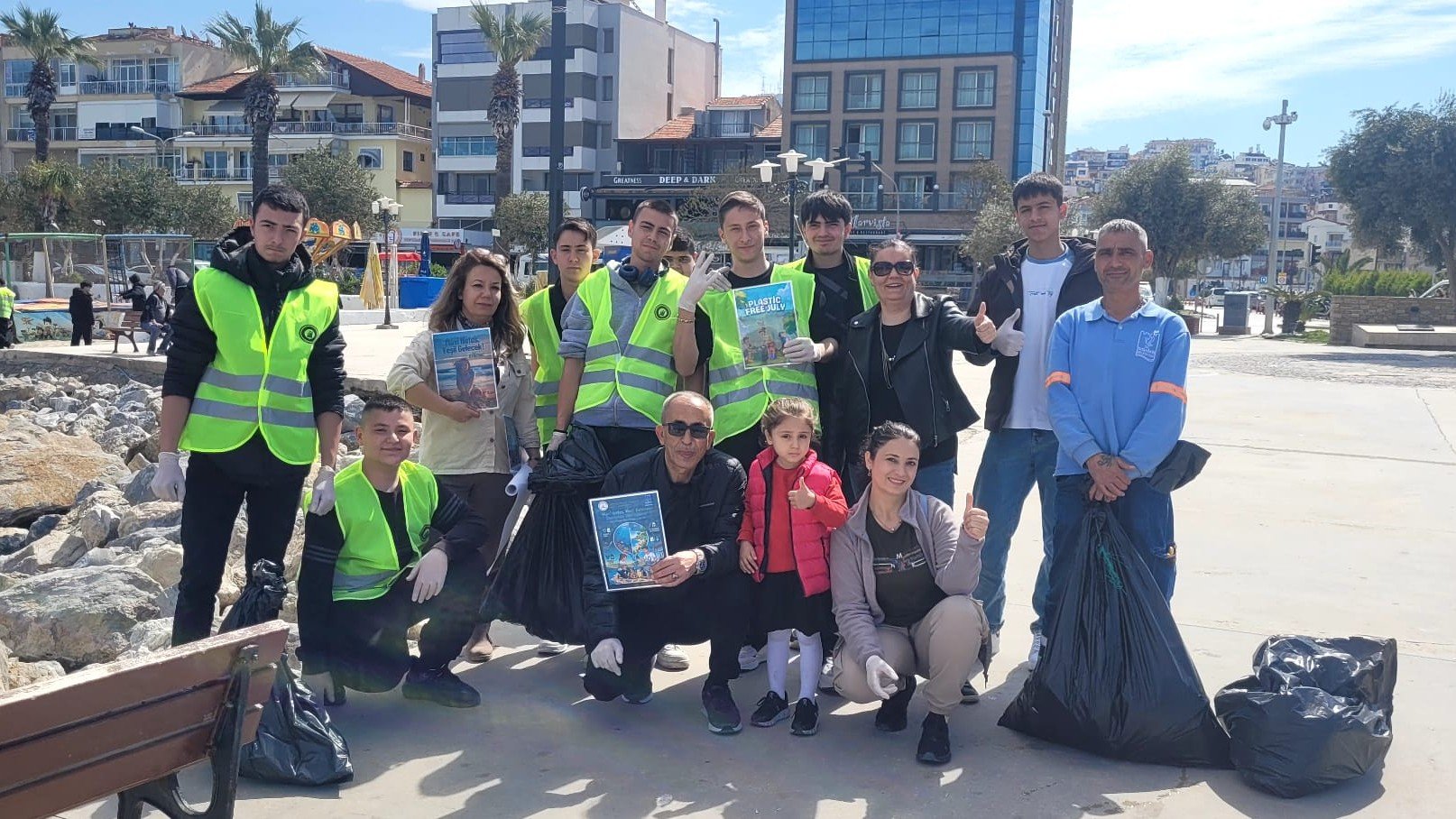 Kuşadası'nda 'Mavi Nefes' İçin Güç Birliği