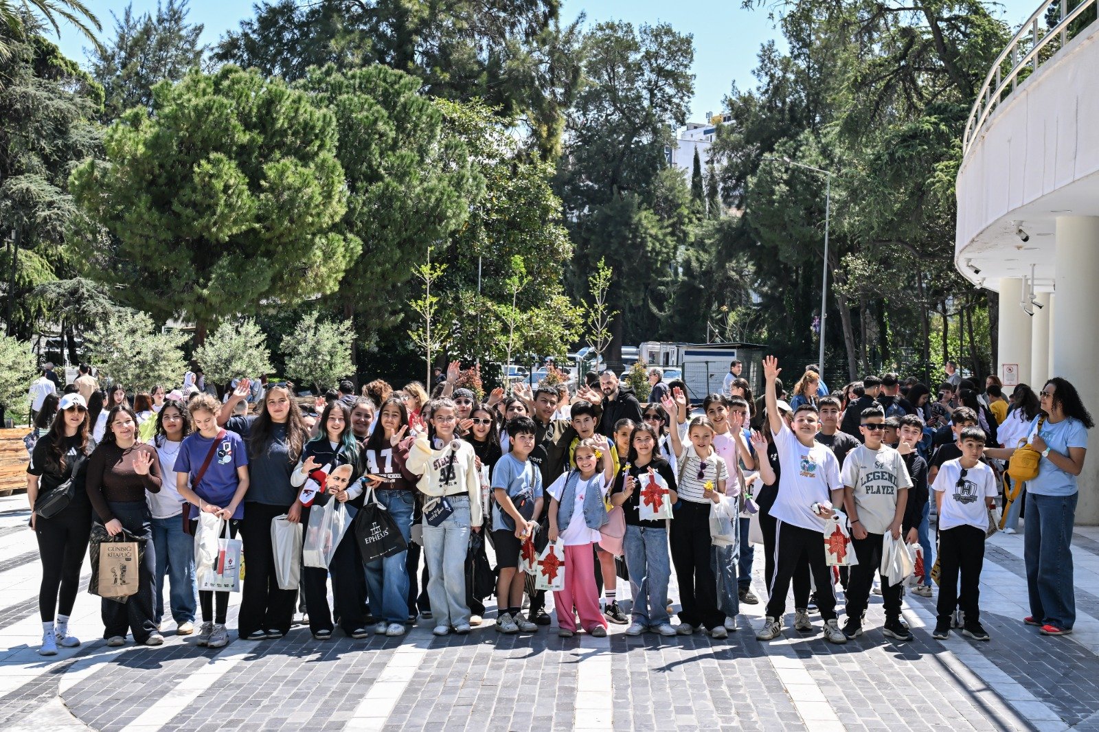 Photo 2026 04 22 11 17 34 2