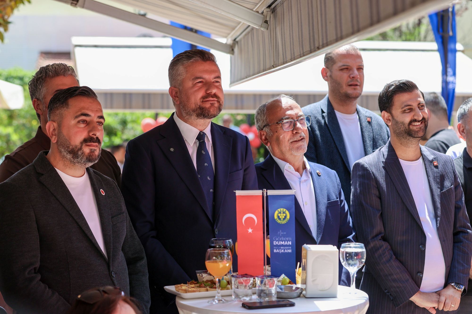Buca Göksu +1 Kafe’ye “Üç Yıldızlı Kırmızı Bayrak 4