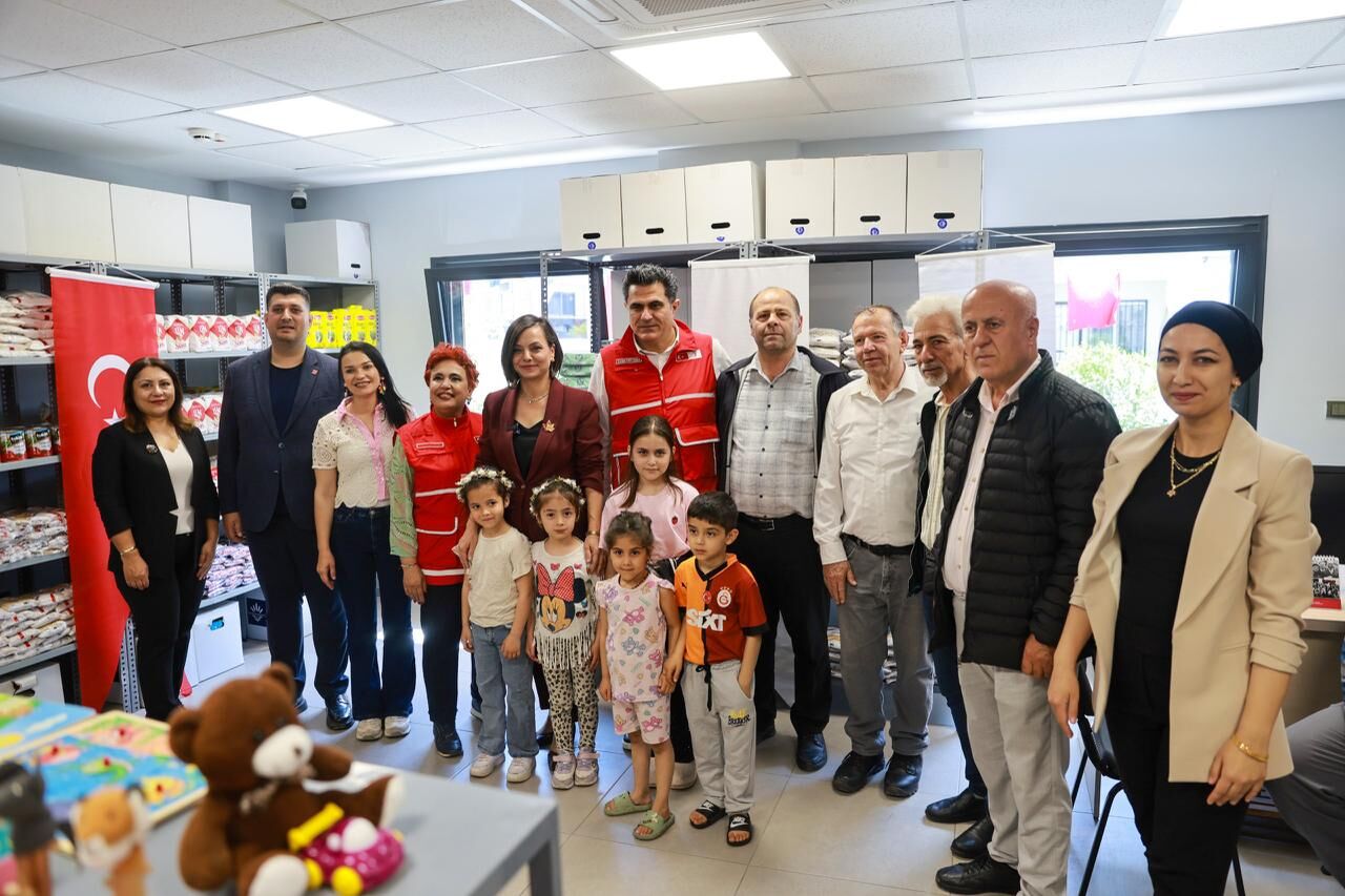 Karabağlar'da Birlik Ve Dayanışma Büyüyor (1)