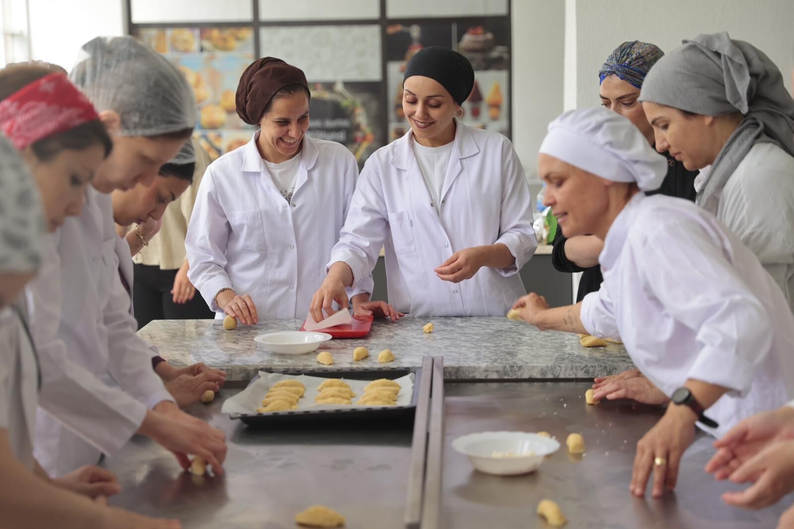 Konaklı Kadınlar Temel Pastacılık Eğitimi Ile Iş Sahibi Olacaklar (4)