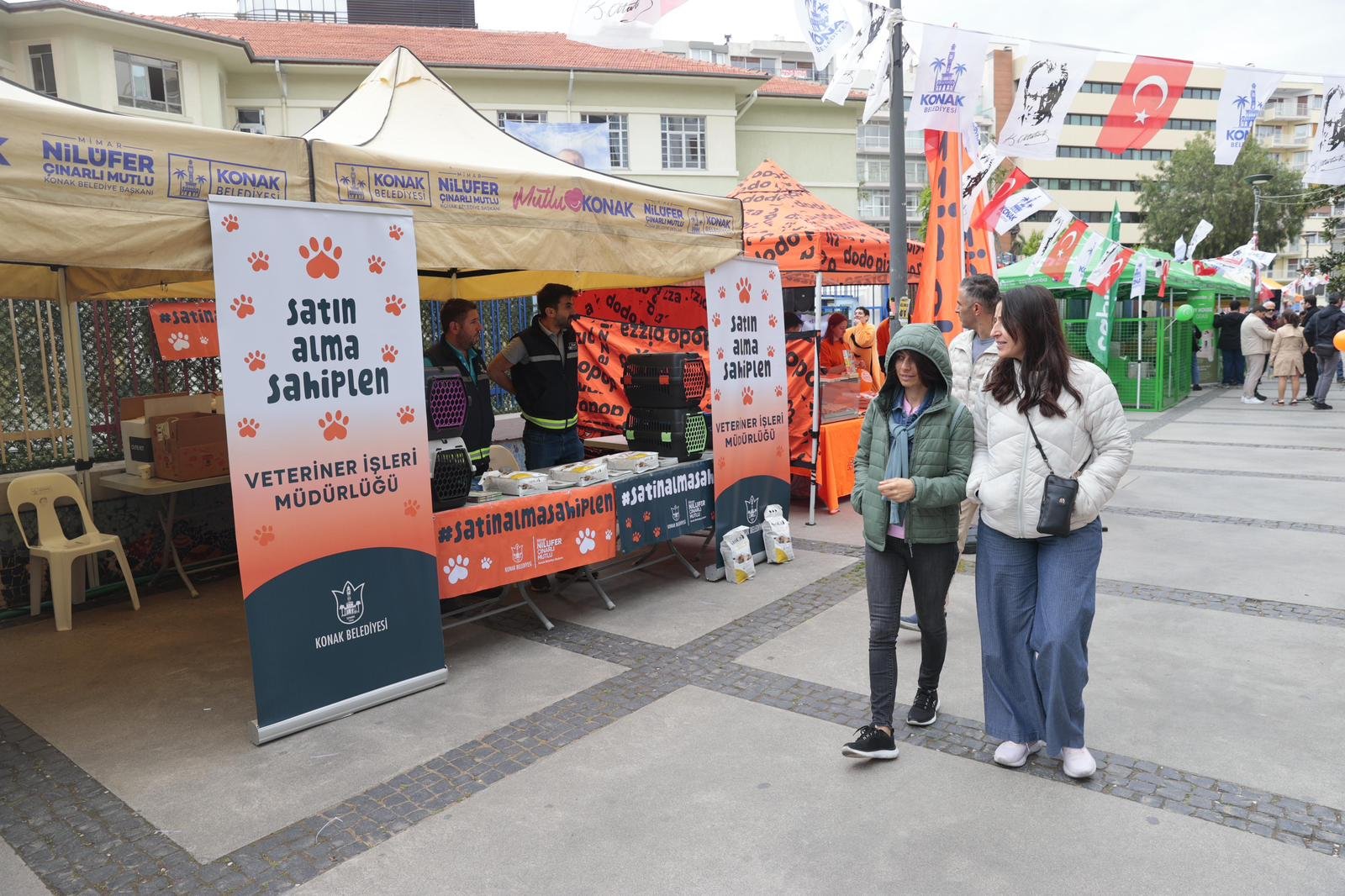 Konak’ta Sahiplendirme Buluşması 11 Can Dost Yeni Yuvalarına Kavuştu (2)