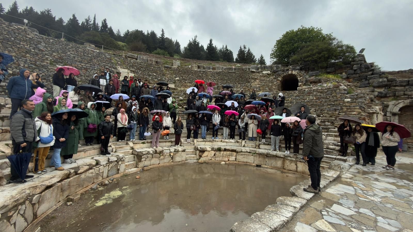 Öğrenciler Efes Selçuk Gezi (2)