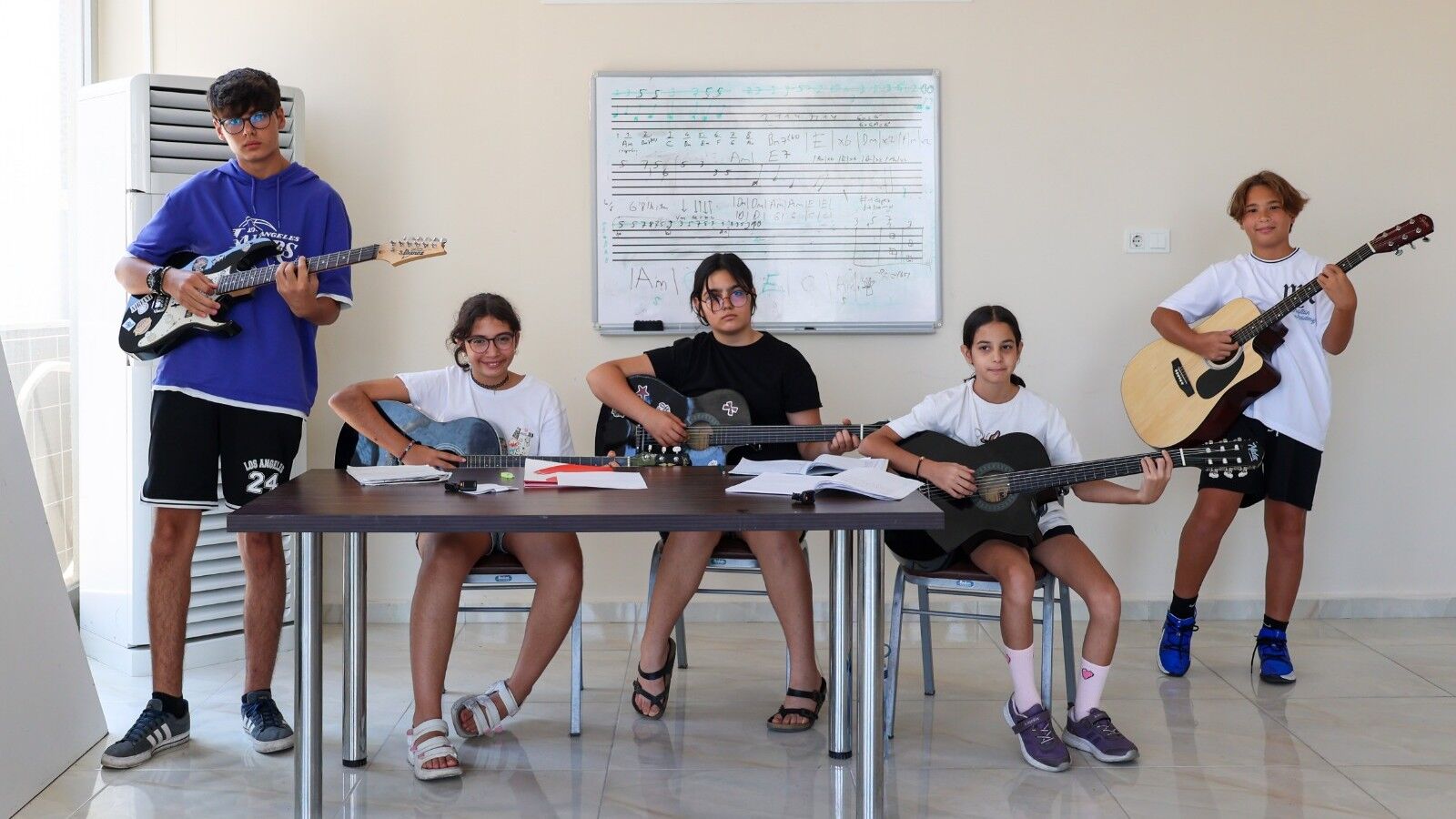 Efeler'de Karne Hediyesi Yaz Kursları Başlıyor