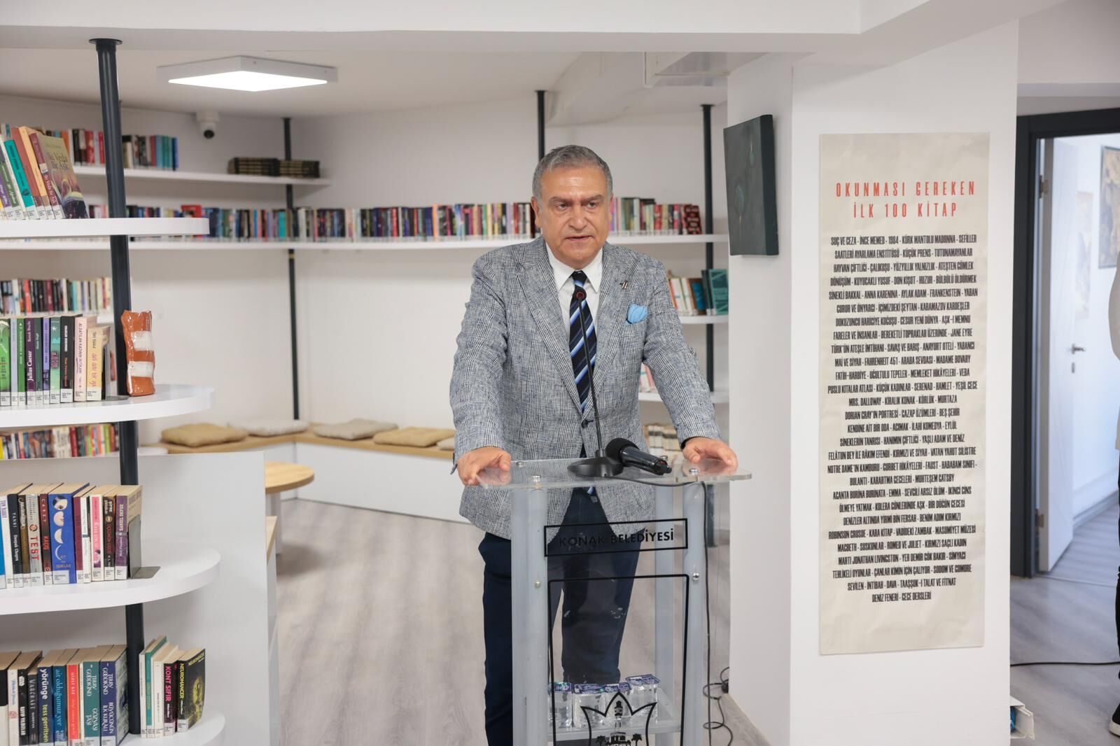 Konak’ta Iki Cumhuriyet Kütüphanesi Daha Hizmete Açıldı (5)
