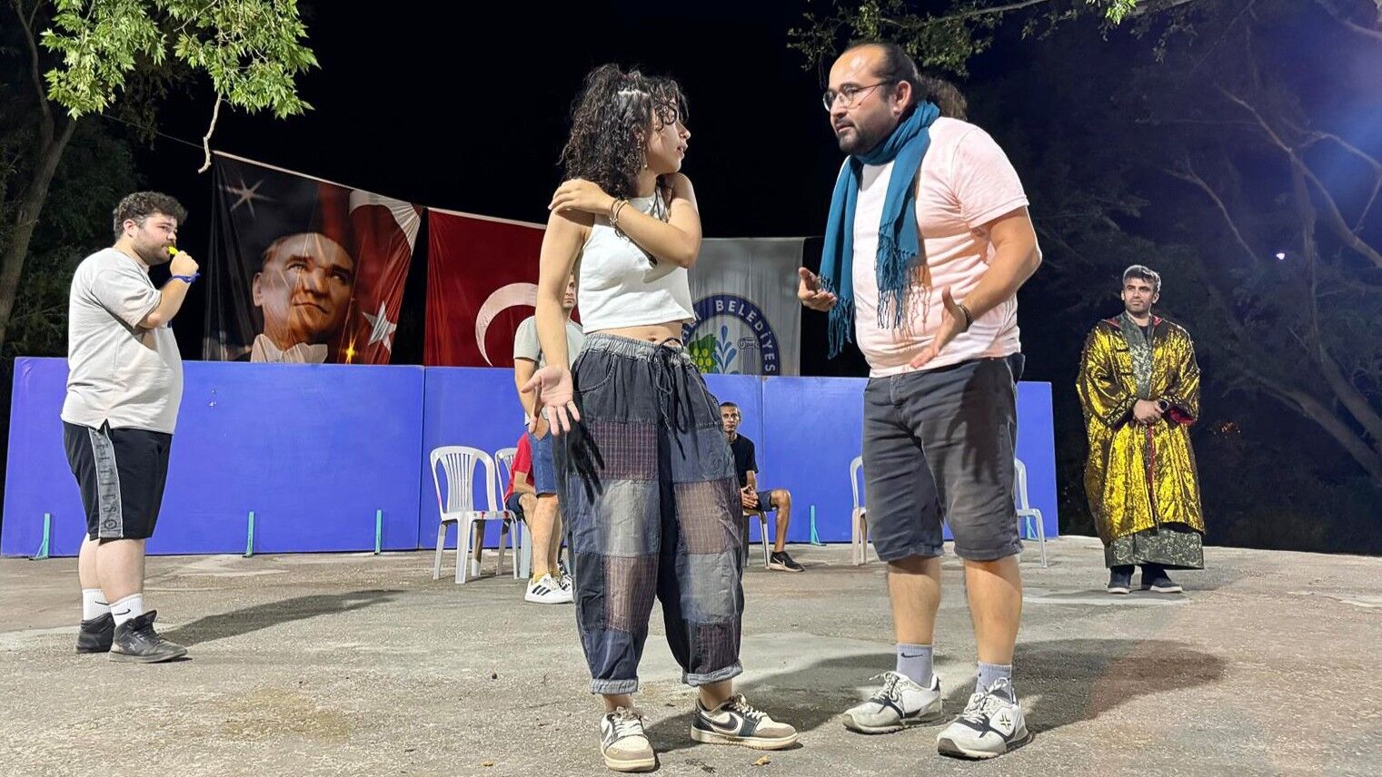 Efeler'in Sanat Elçileri Sardes'e Gidiyor