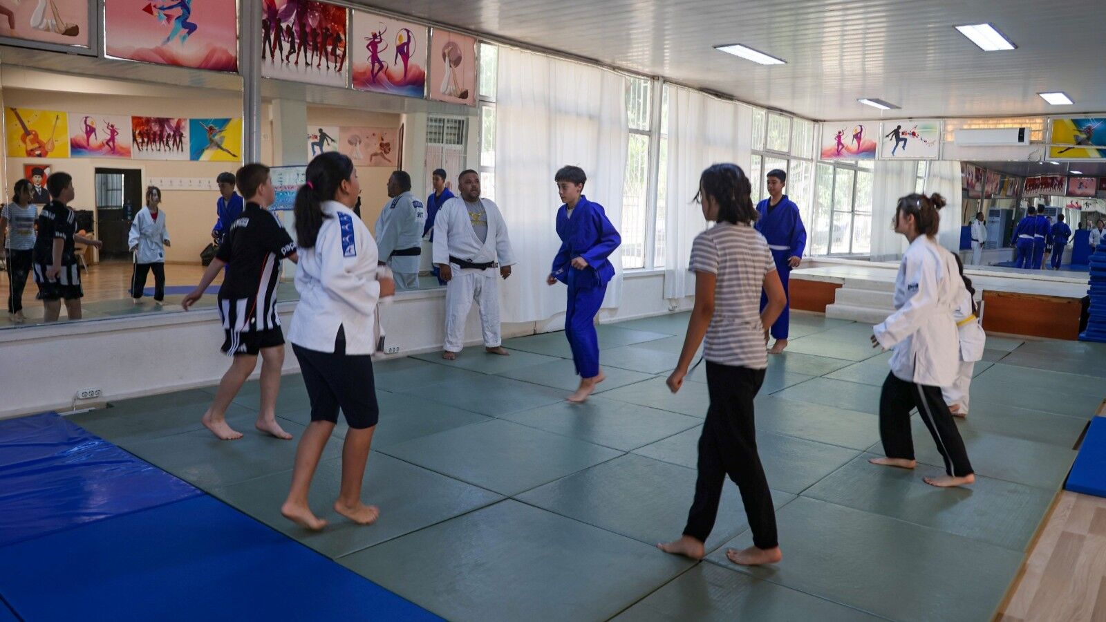 Efelerli Çocuklara Hem Spor Hem Geleceğe Yatırım İmkanı
