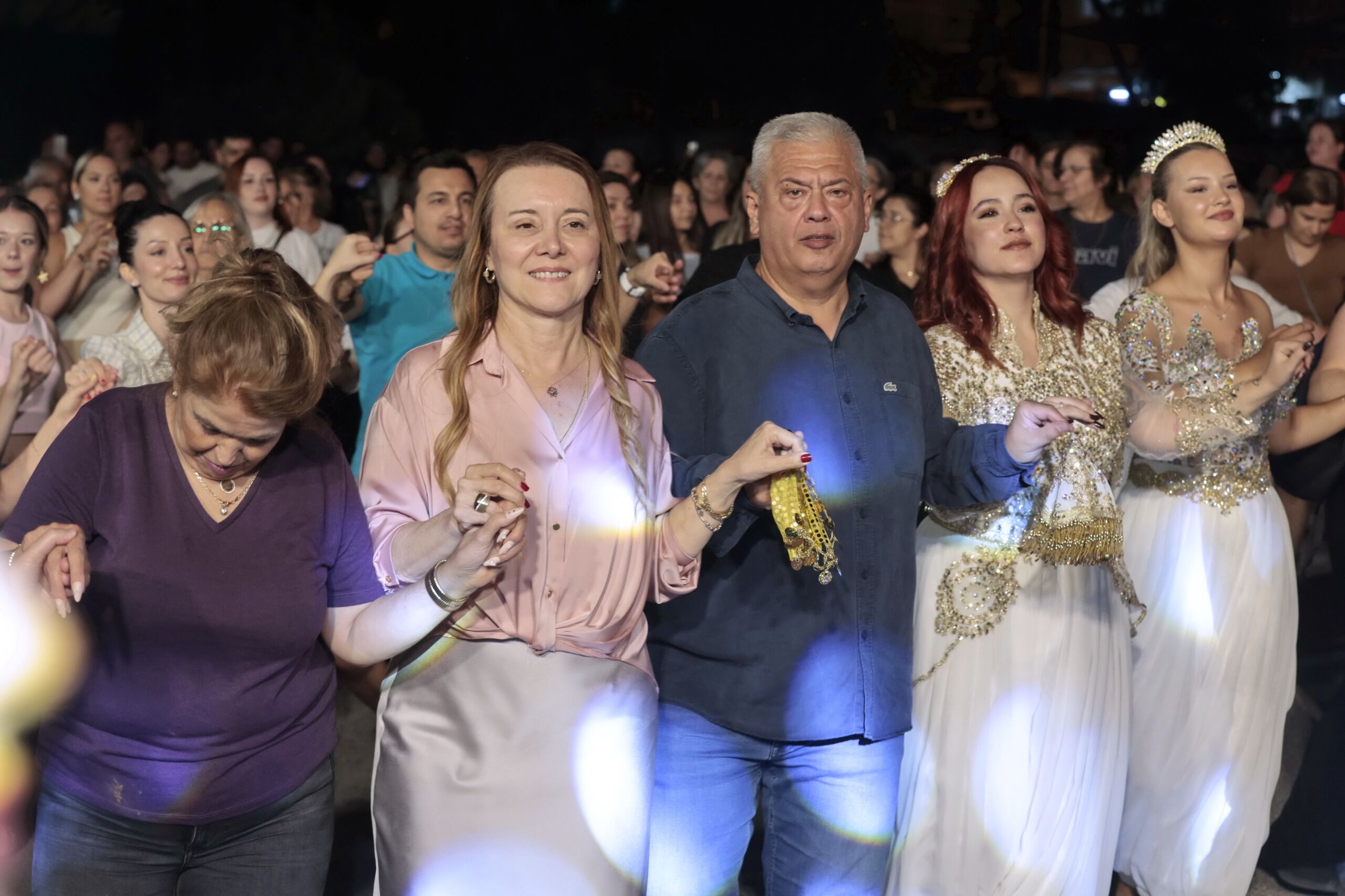 Gültepe’de Büyük Coşku Rumeli Şenliği 18. Kez İzmirlilerle Buluştu (1)