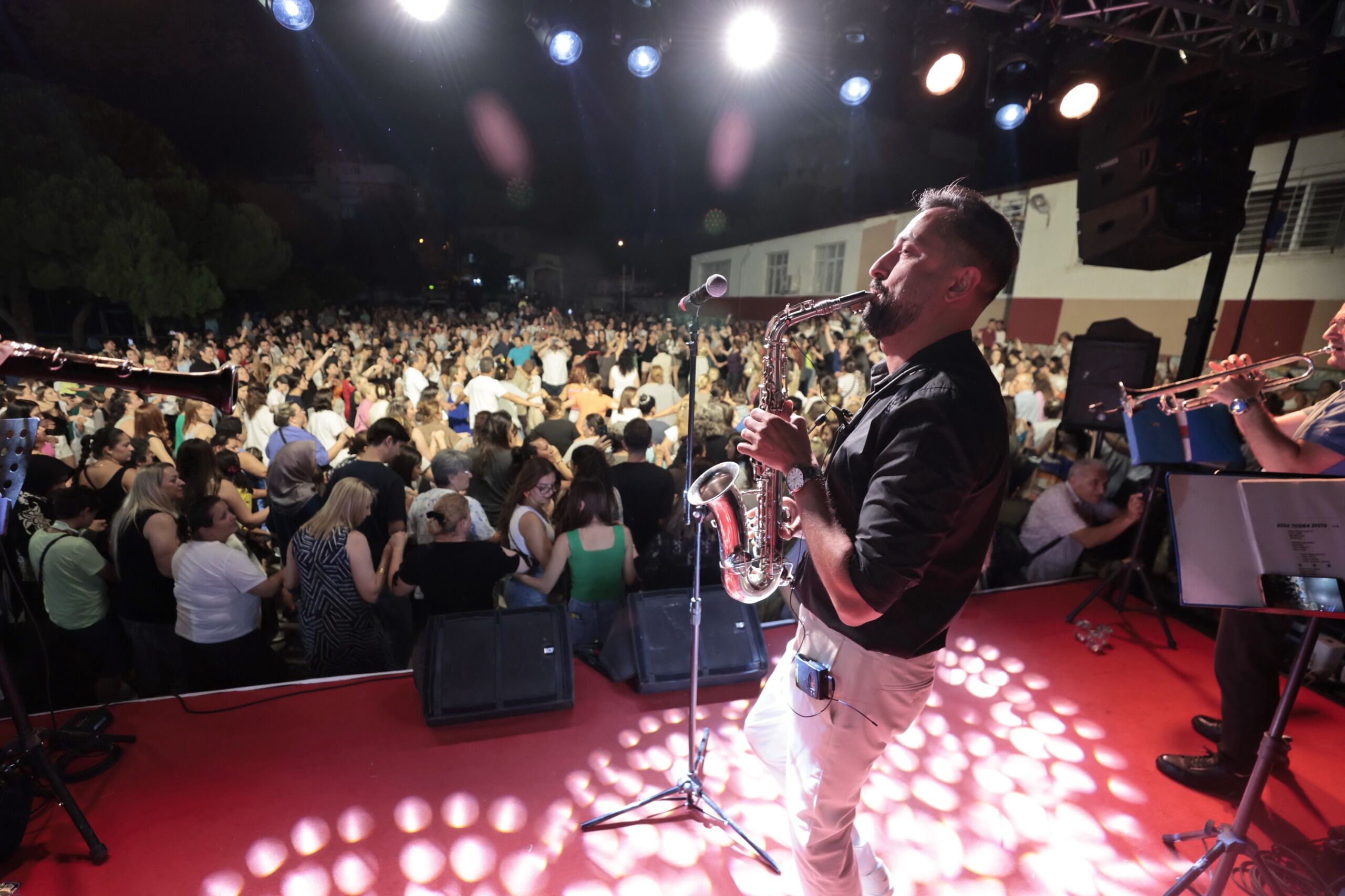 Gültepe’de Büyük Coşku Rumeli Şenliği 18. Kez İzmirlilerle Buluştu (8)