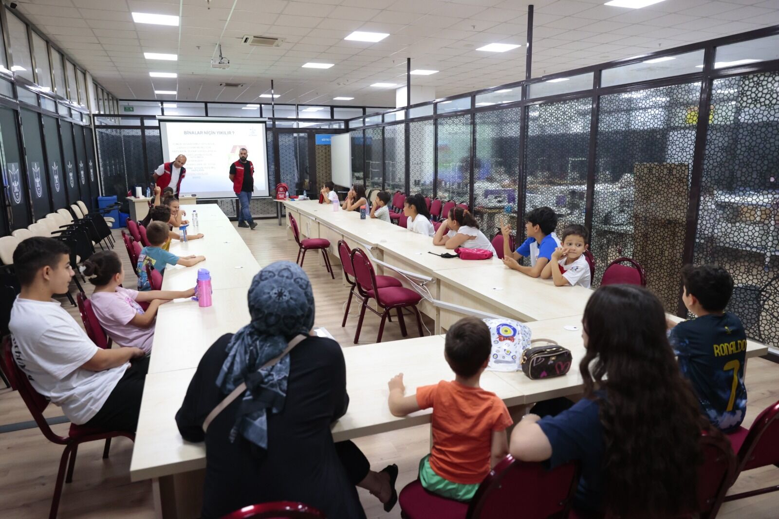 Konaklı Çocuklara Afet Farkındalık Atölyesi (4)