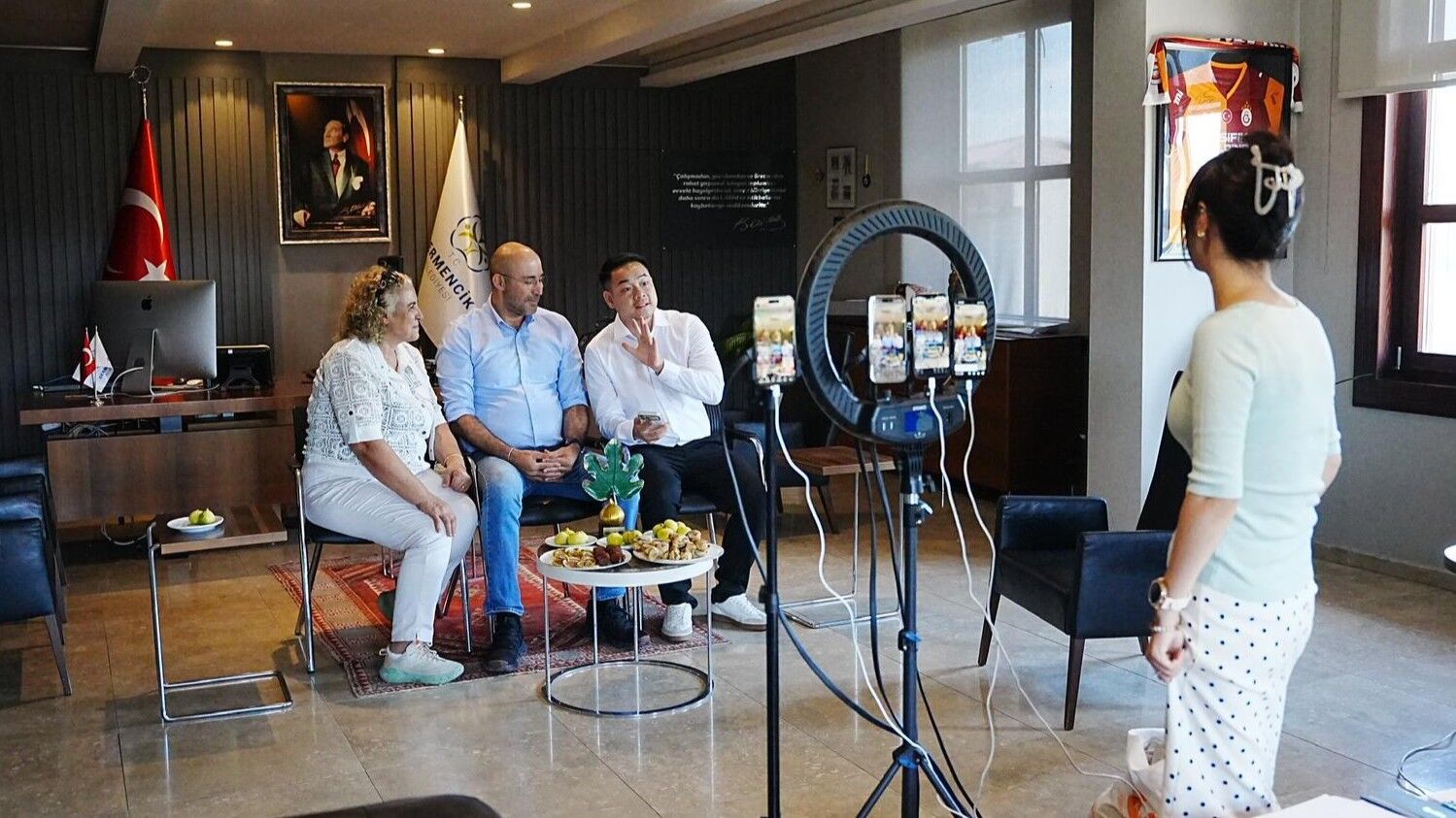 Başkan Zencirci Çinli Tanıtım Elçilerini Ağırladı