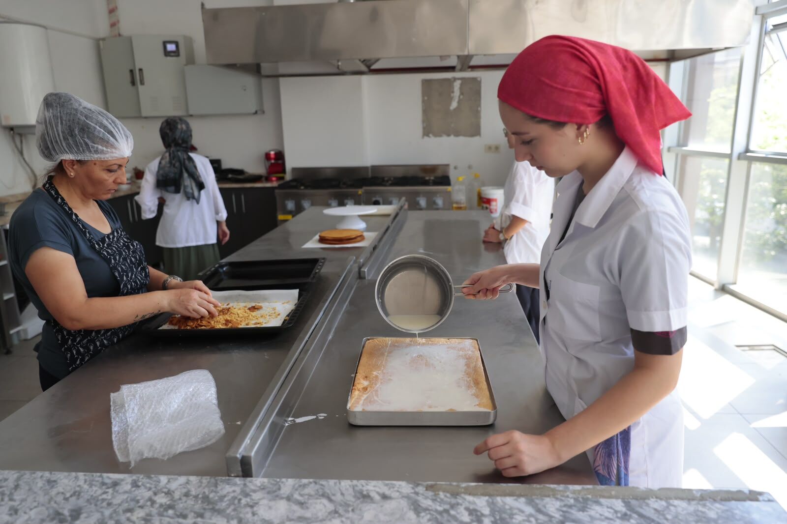 Konaklı Kadınlar Temel Pastacılık Eğitimi’yle Üretim Ve Istihdama Katılıyor (6)