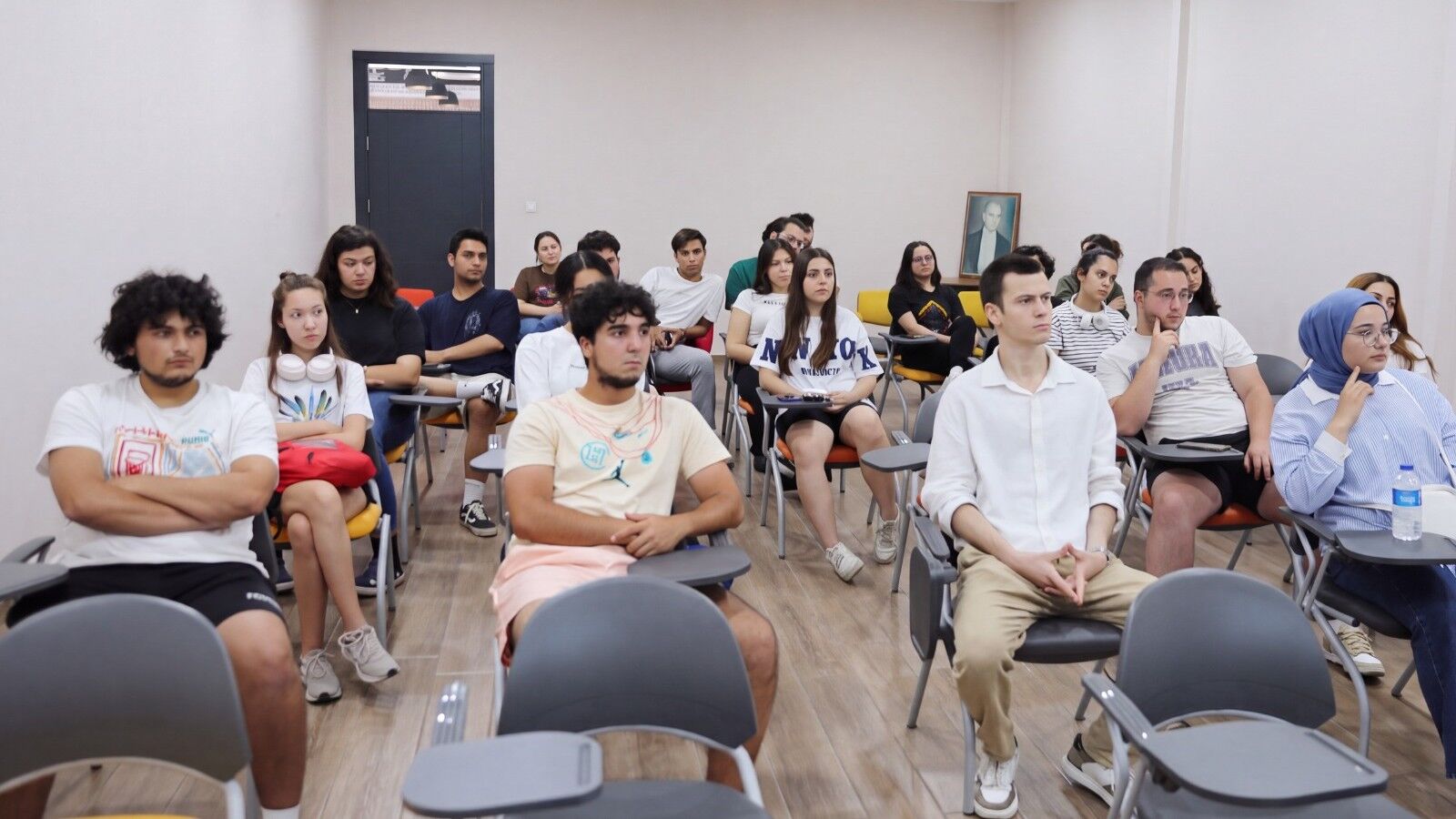 Efelerli Gençlere Sınav Yolculuğunda Rehberlik Desteği