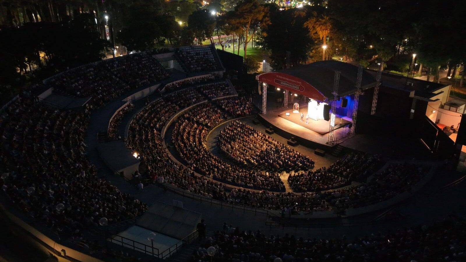 İzmir Enternasyonal Fuarı'nda Sanat Dolu Gece