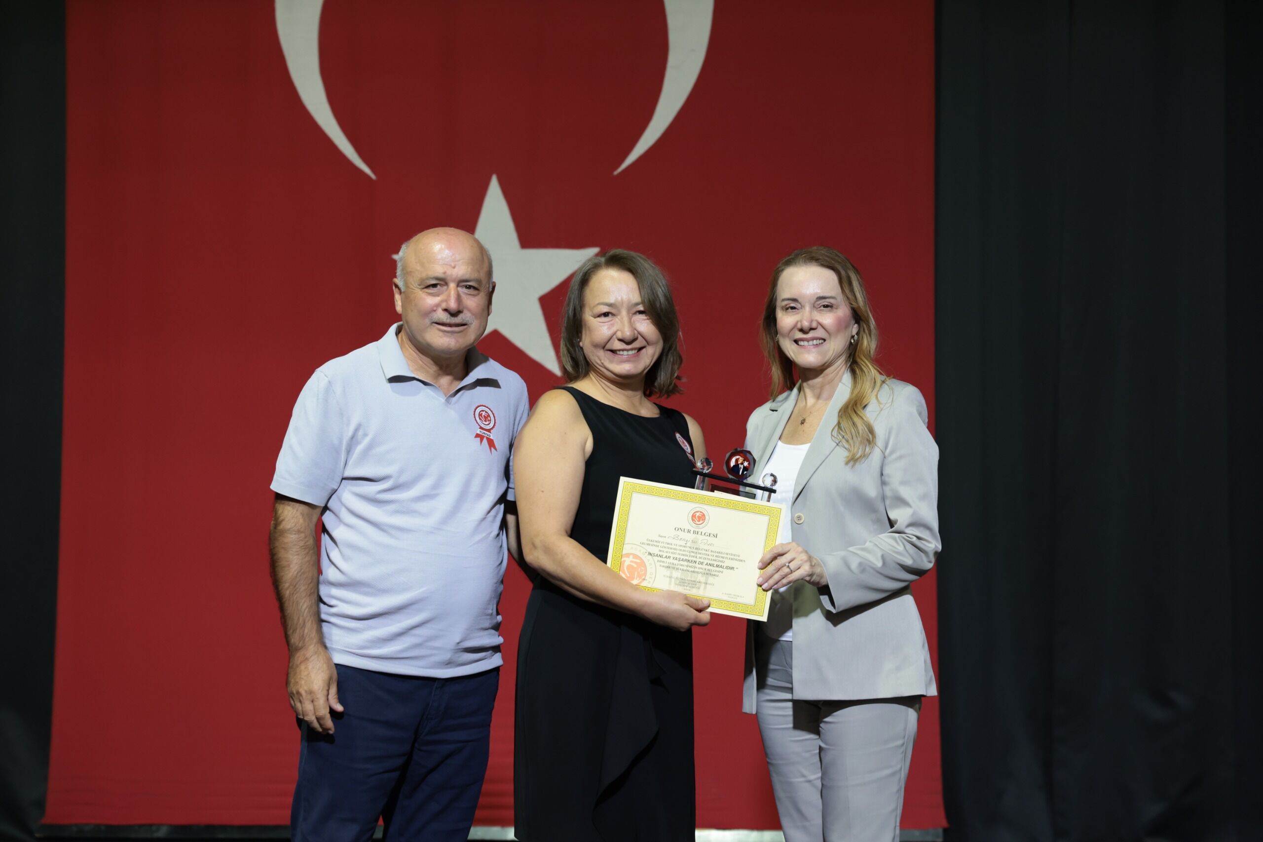 Konak’ta Sporun Emektarlarına Vefa Gecesi (11)