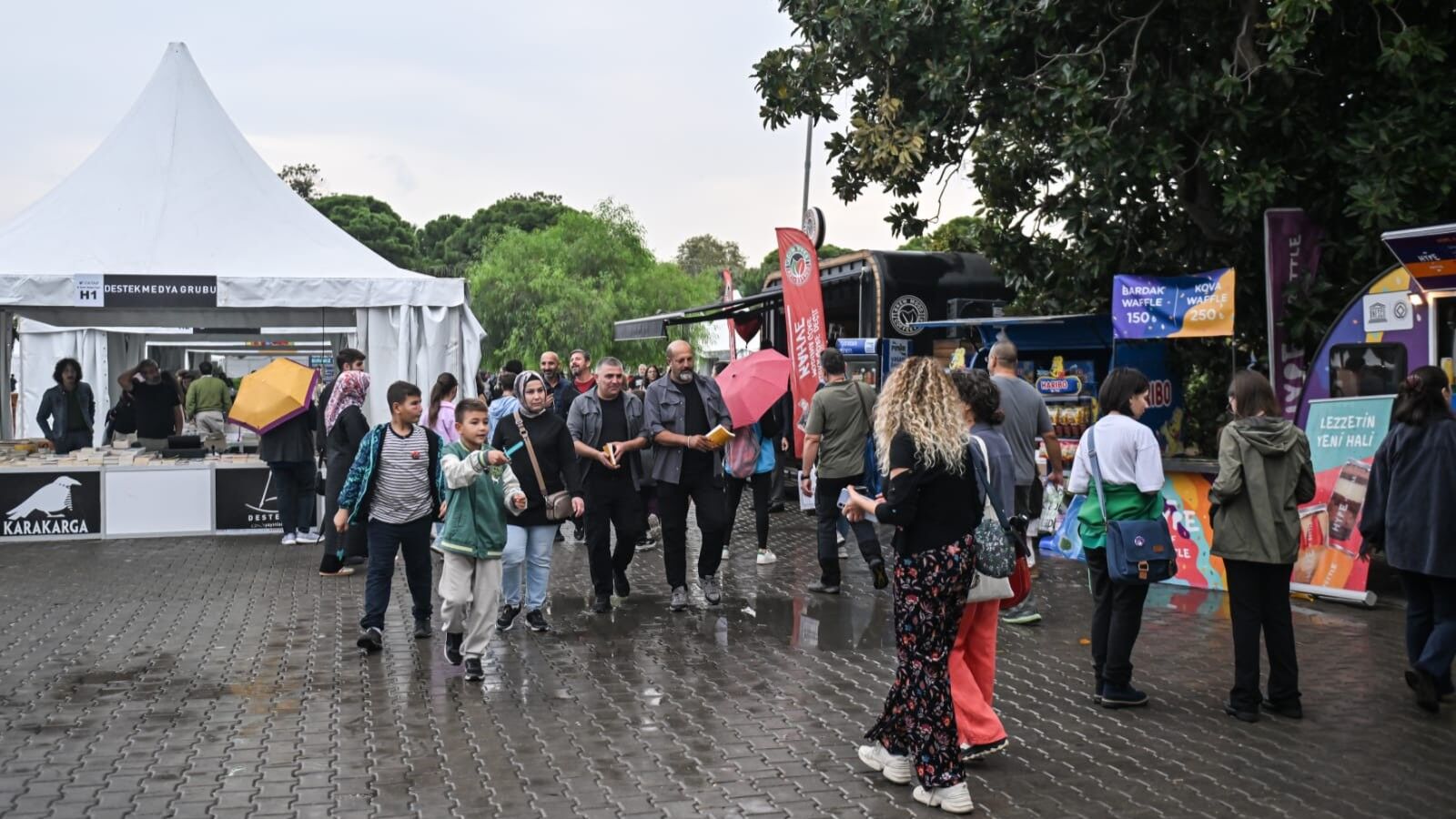 Dokuz Günlük İZKİTAP - 8. İzmir Kitap Fuarı Sona Erdi