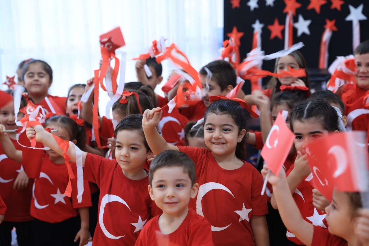 Cumhuriyet Coşkusu Konaklı Miniklerin Kalbinde Yankılandı (6)