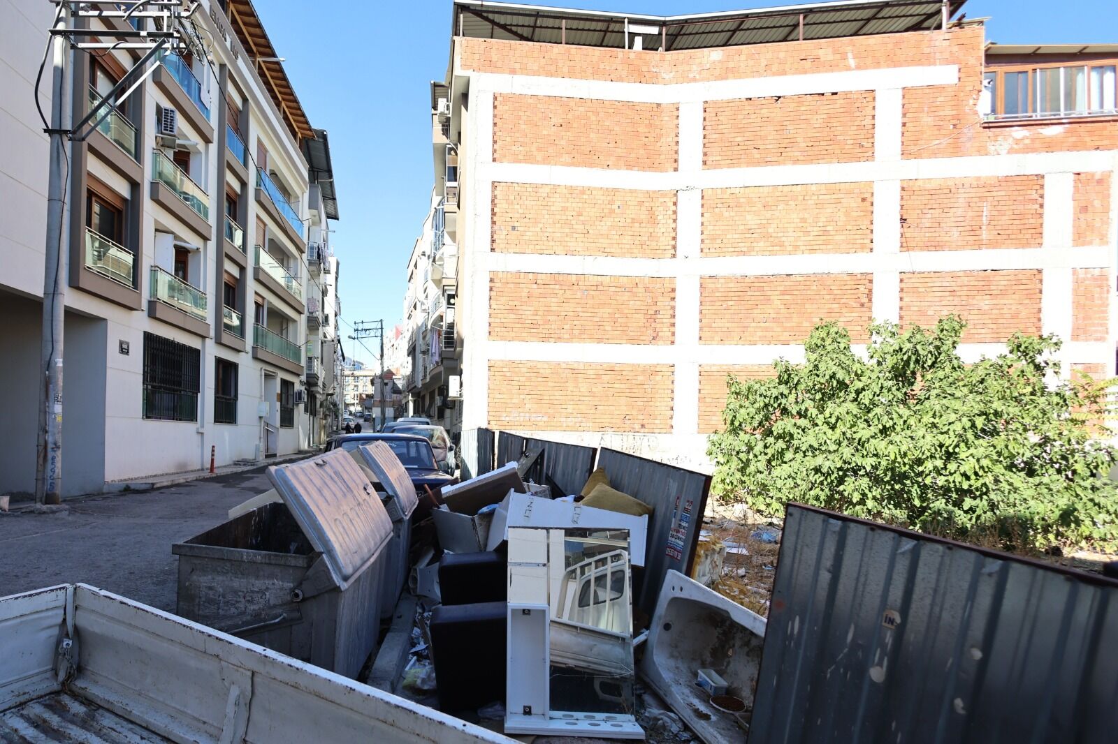 Karabağlar Belediyesi Atıklar Ceza (1)
